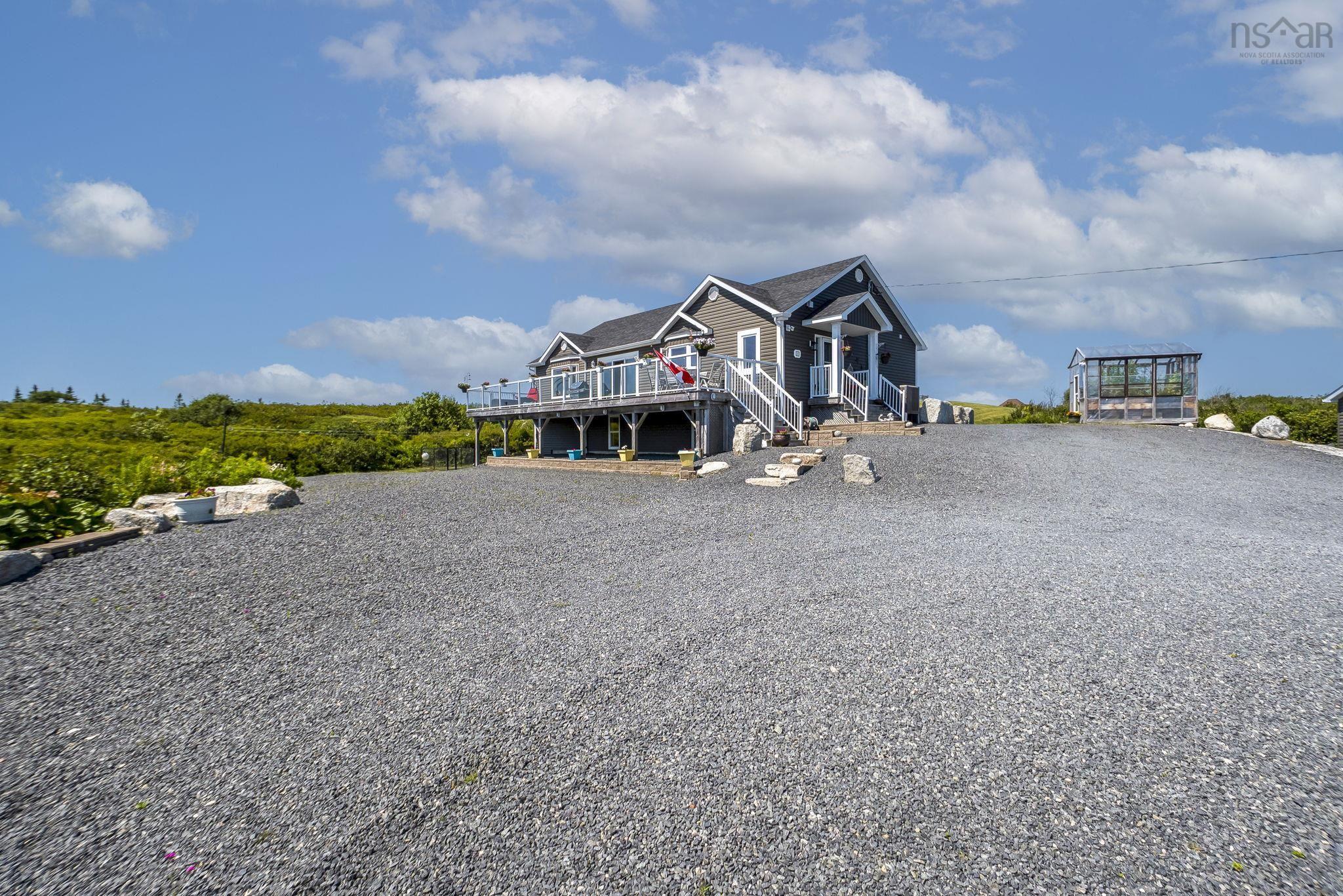 21 Leo Lane, Terence Bay, NS (MLS 202620214)