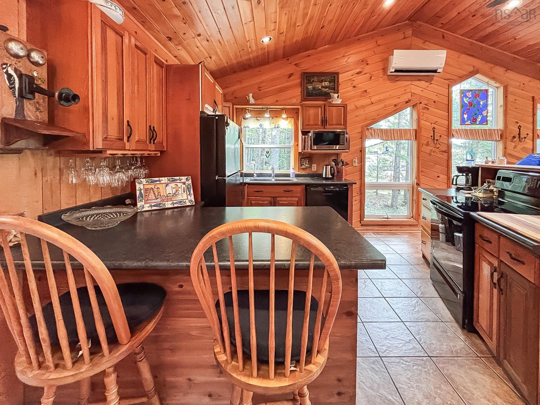 $499,900.00: 529 Keddy Cove Road, Molega Lake