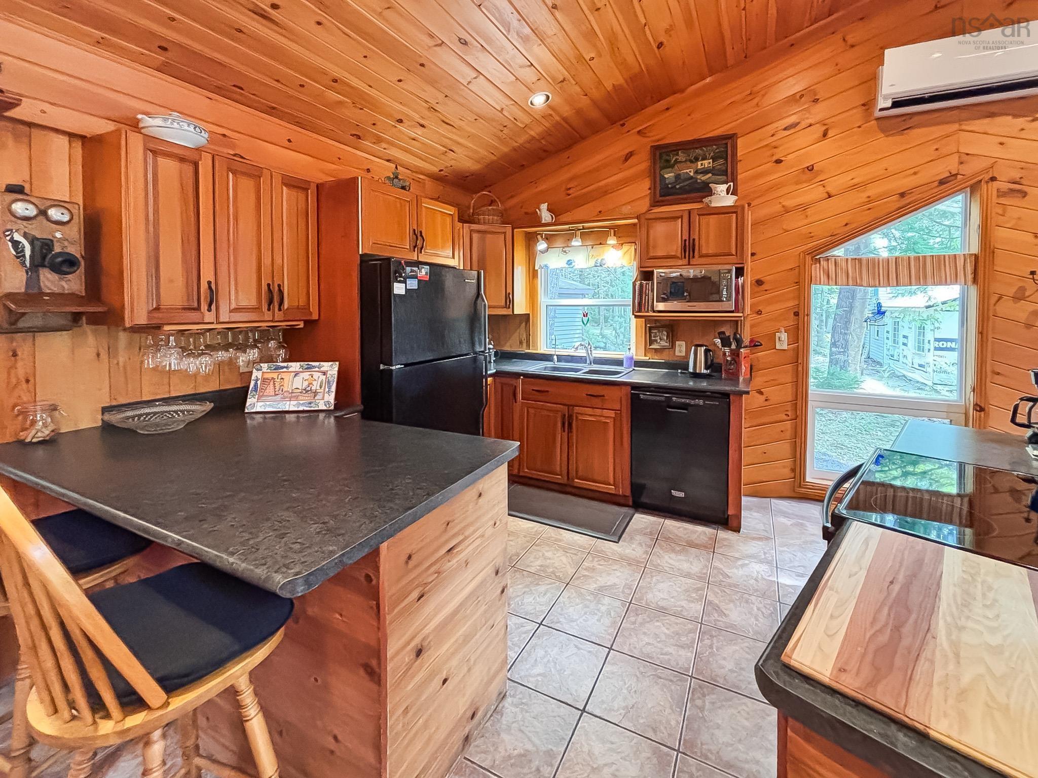 $499,900.00: 529 Keddy Cove Road, Molega Lake