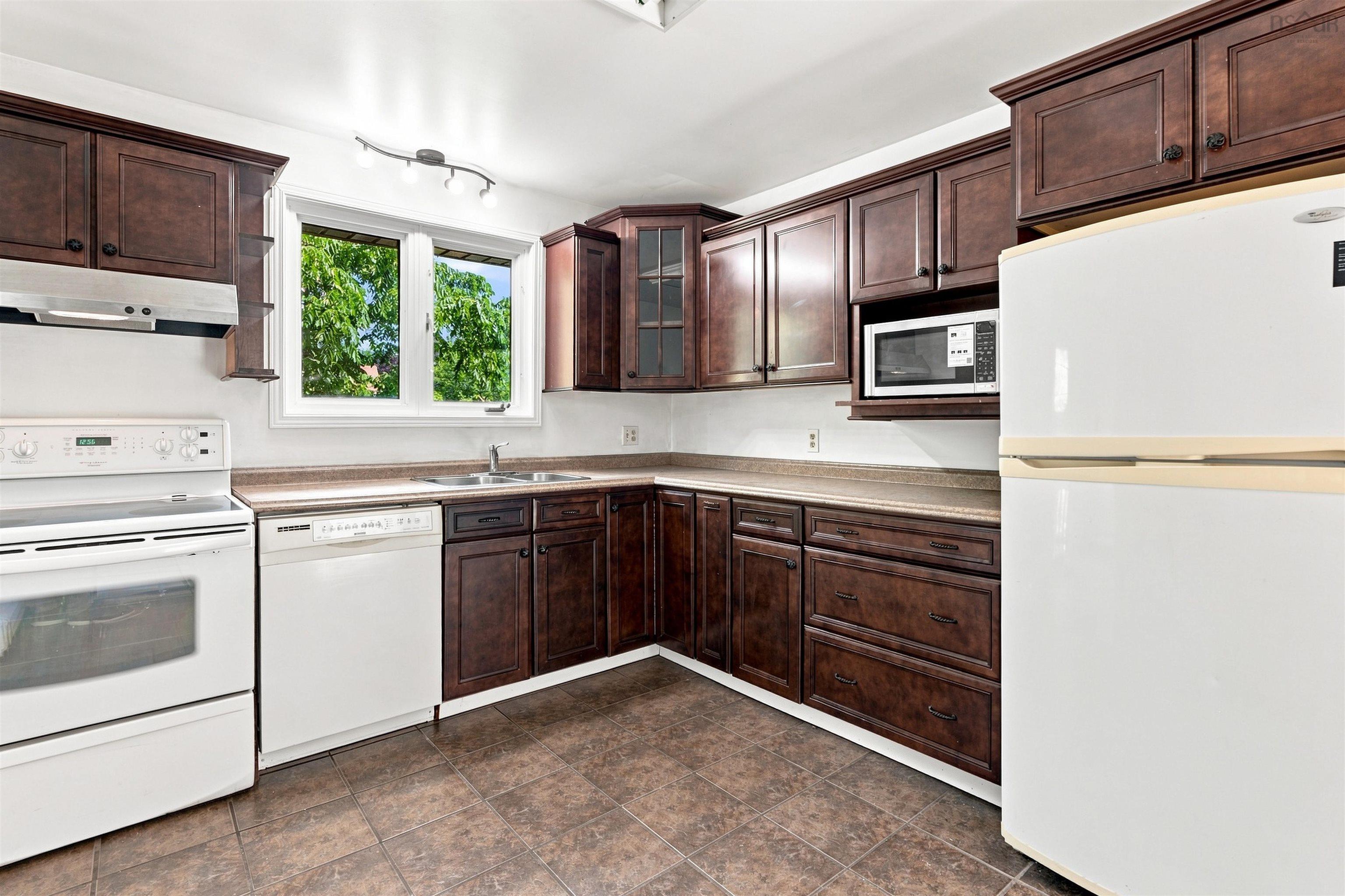 2 Applewood Lane, Dartmouth, NS (MLS 202620241)