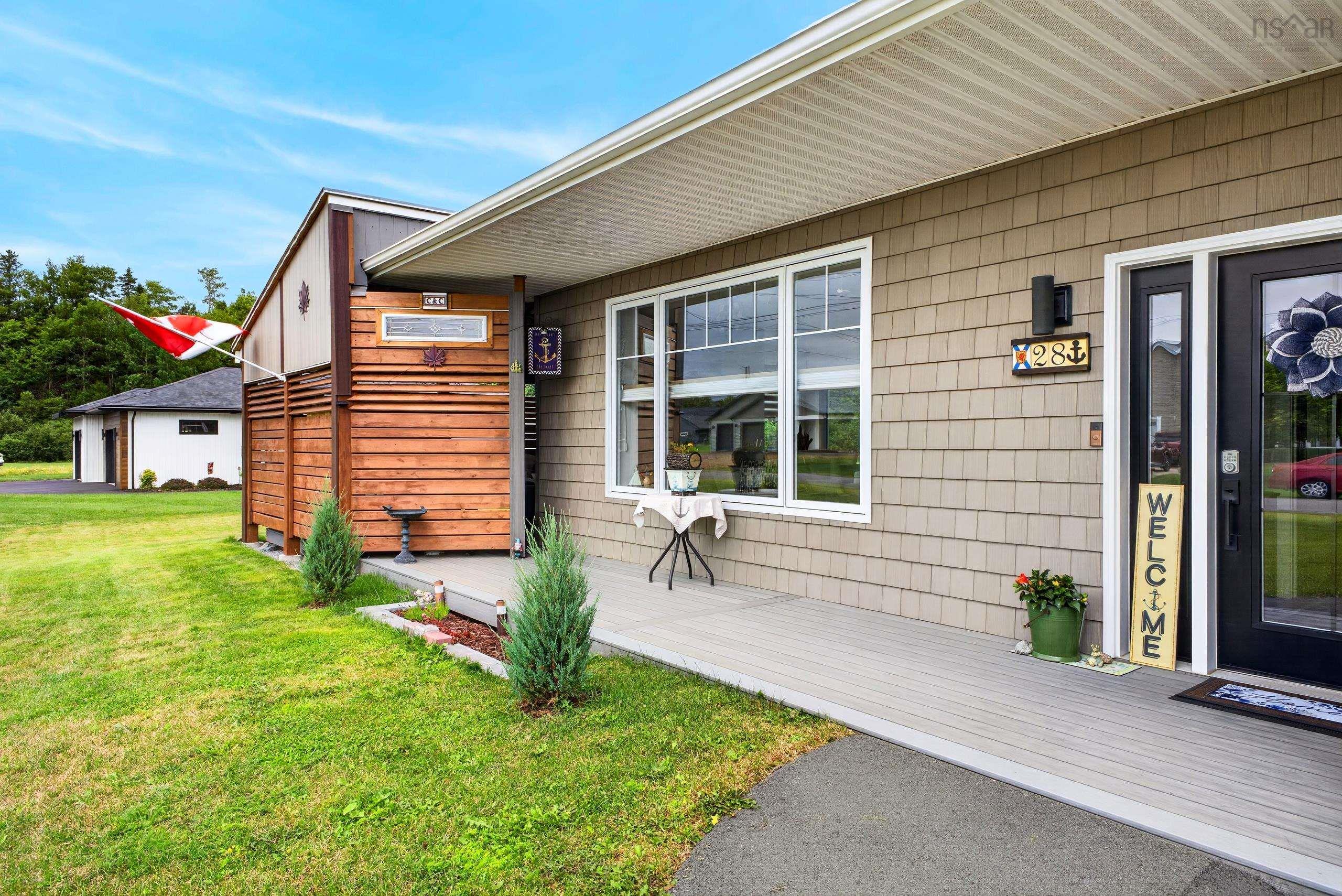$495,000.00: 28 Eagleview Drive, Murray Siding