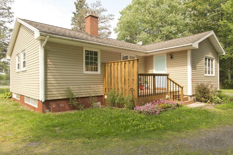 $359,900.00: 3310 Highway 1, Aylesford