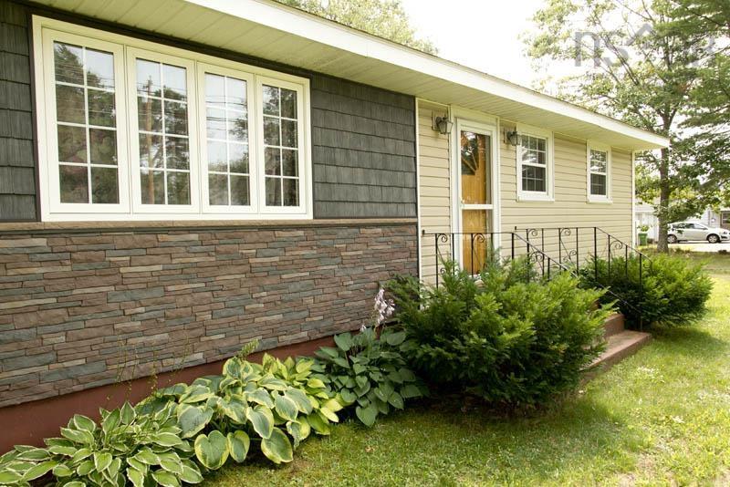 $359,900.00: 3310 Highway 1, Aylesford