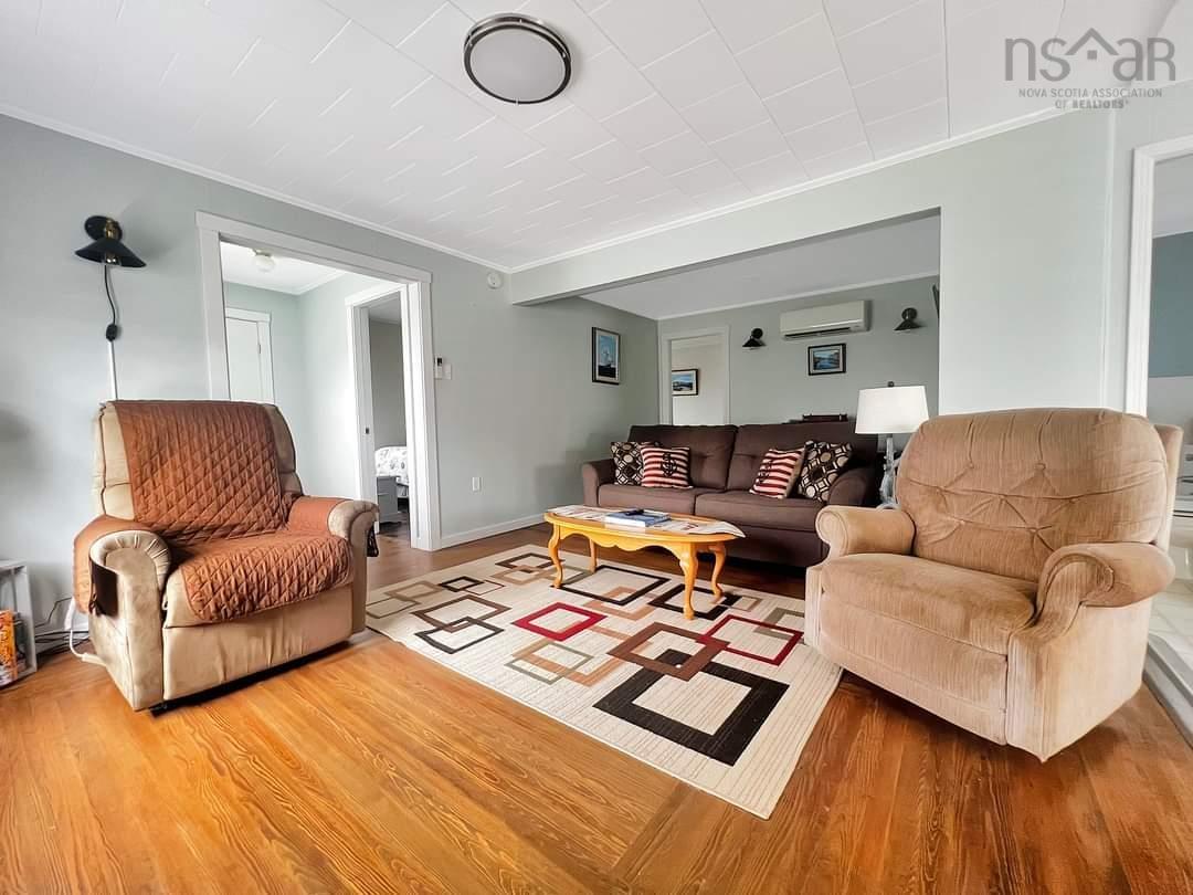 $189,000.00: 41 Stoney Island Road, North East Point