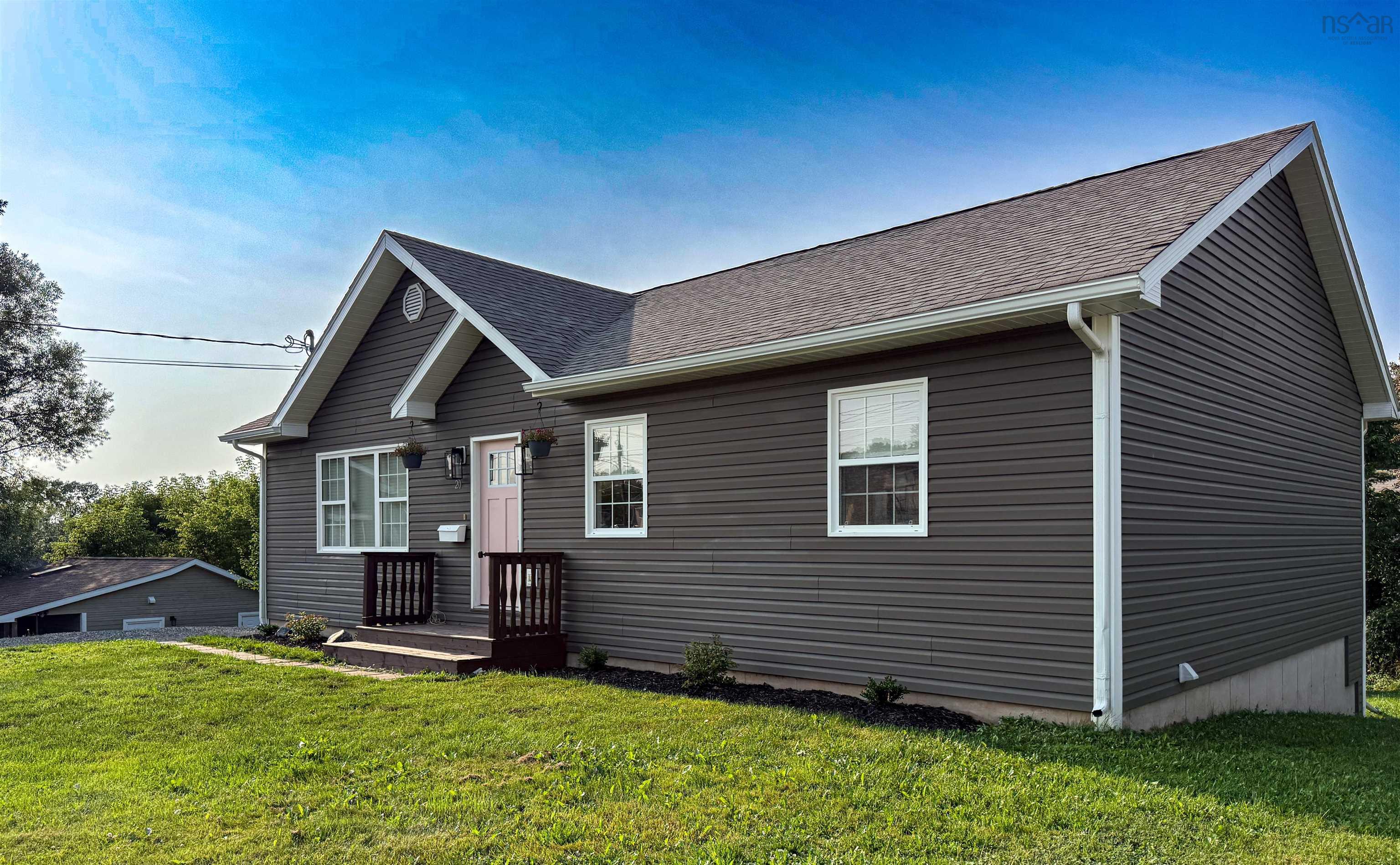 $399,000.00: 20 Norma Court, New Glasgow