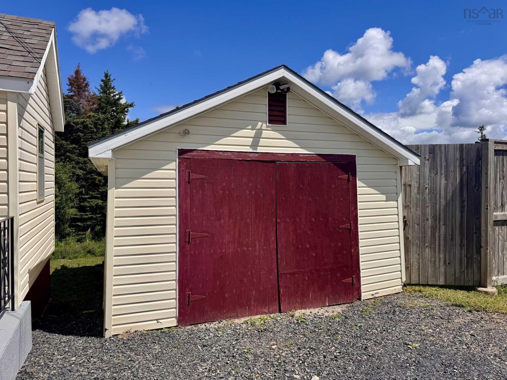 $299,500.00: 12473 NS-4, Havre Boucher