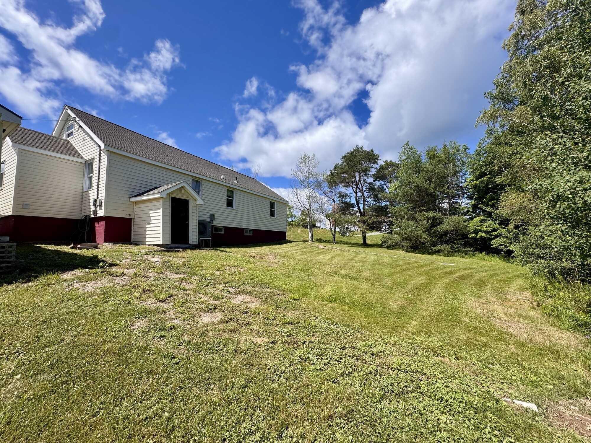 $299,500.00: 12473 NS-4, Havre Boucher