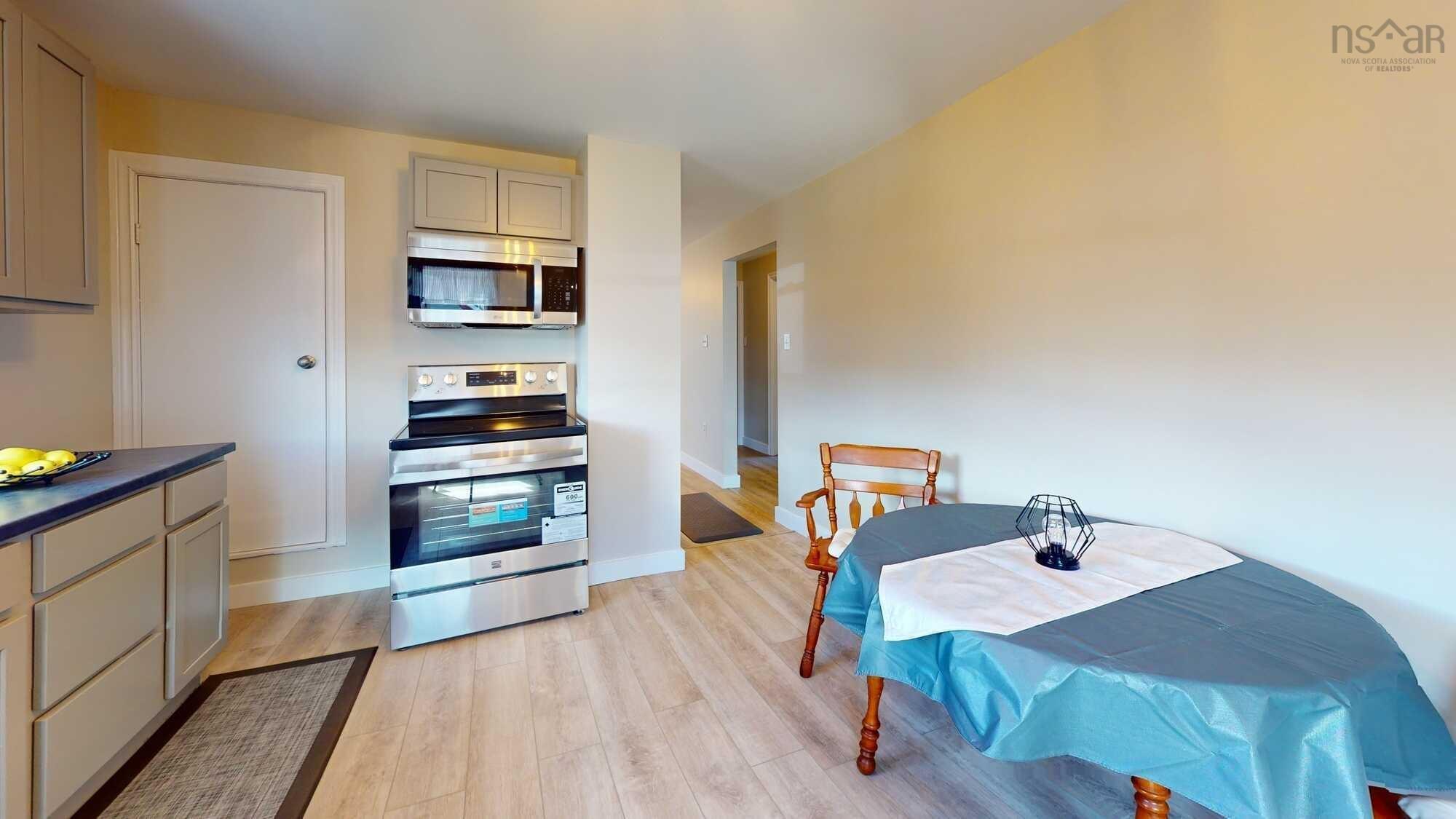 $299,500.00: 12473 NS-4, Havre Boucher