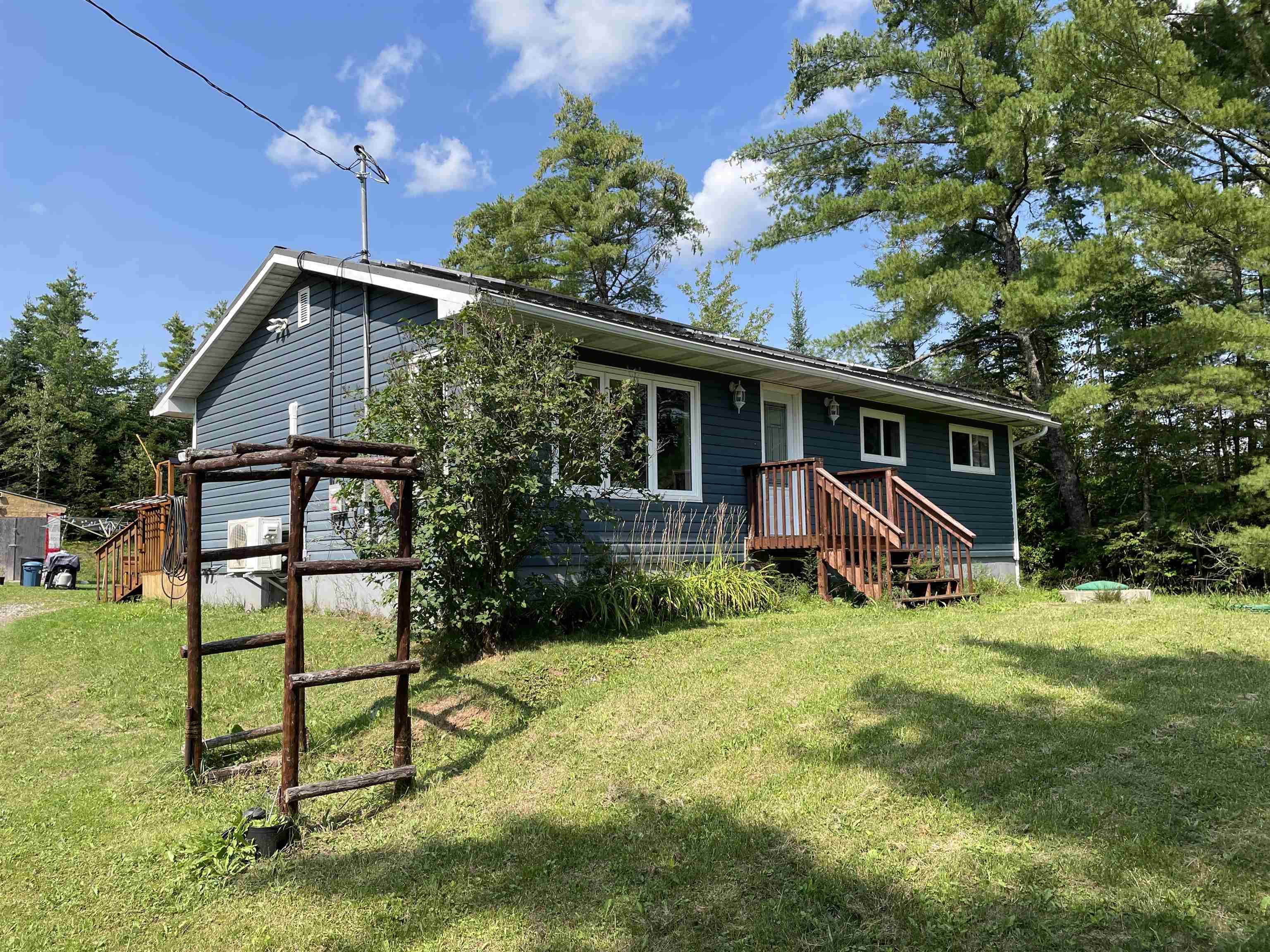 $395,000.00: 1231 289 Highway, Brookfield