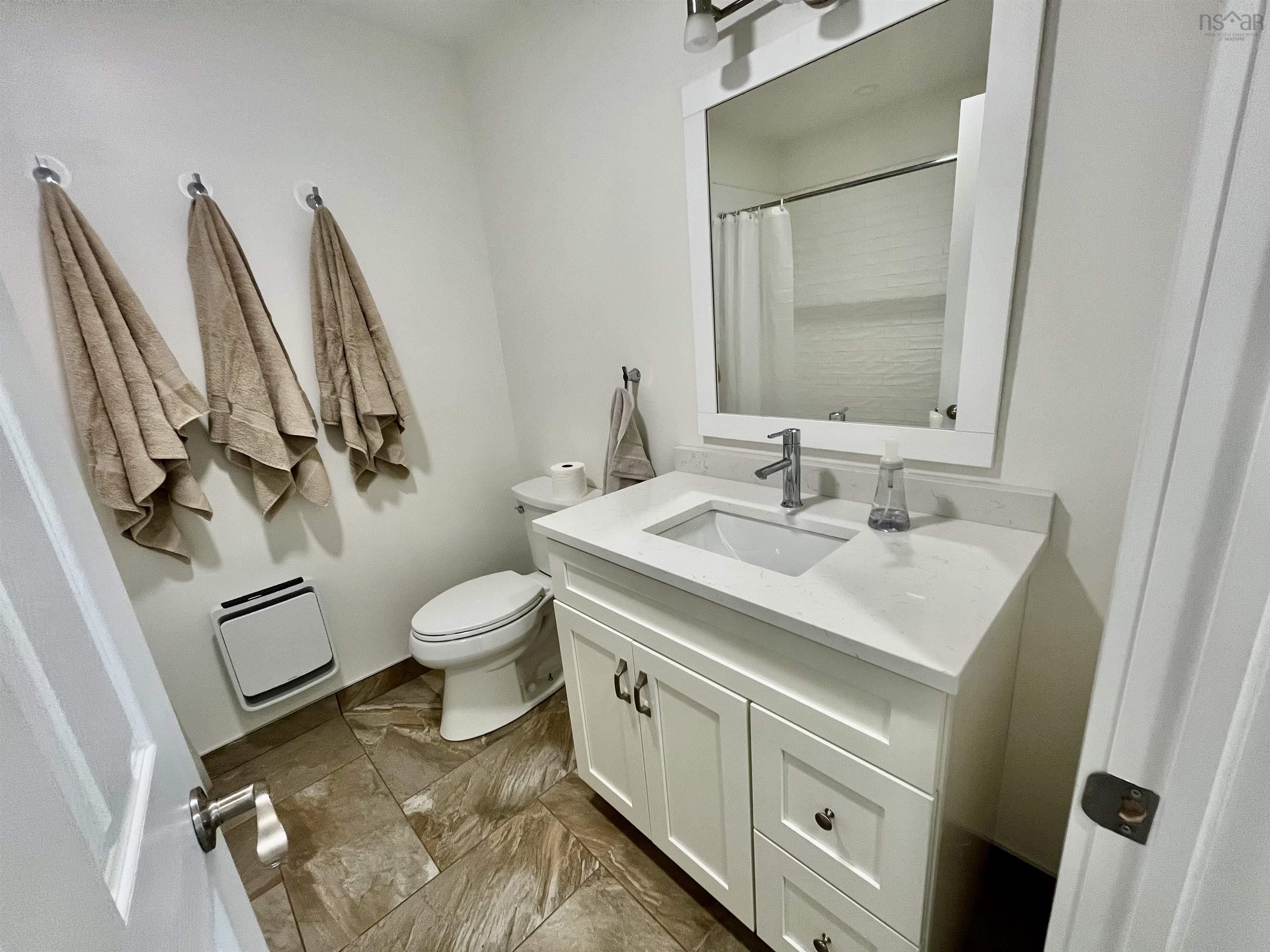 $449,500.00: 221 Harris Road, Haliburton