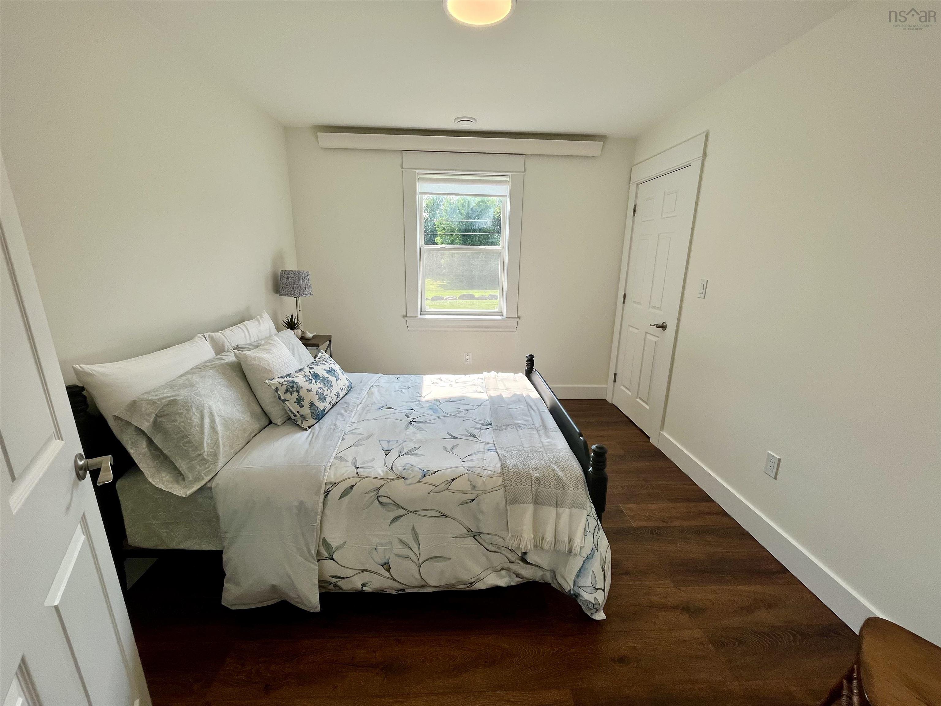 $449,500.00: 221 Harris Road, Haliburton