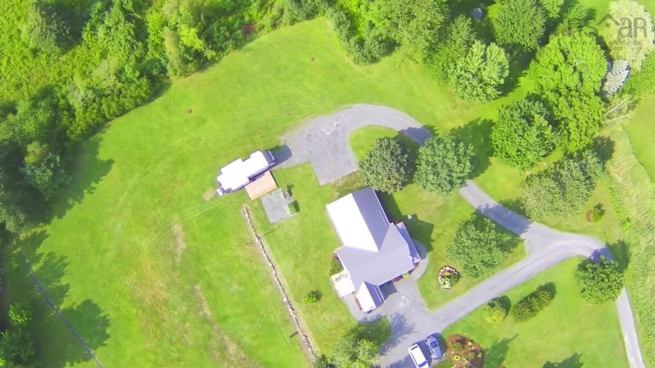 $449,500.00: 221 Harris Road, Haliburton