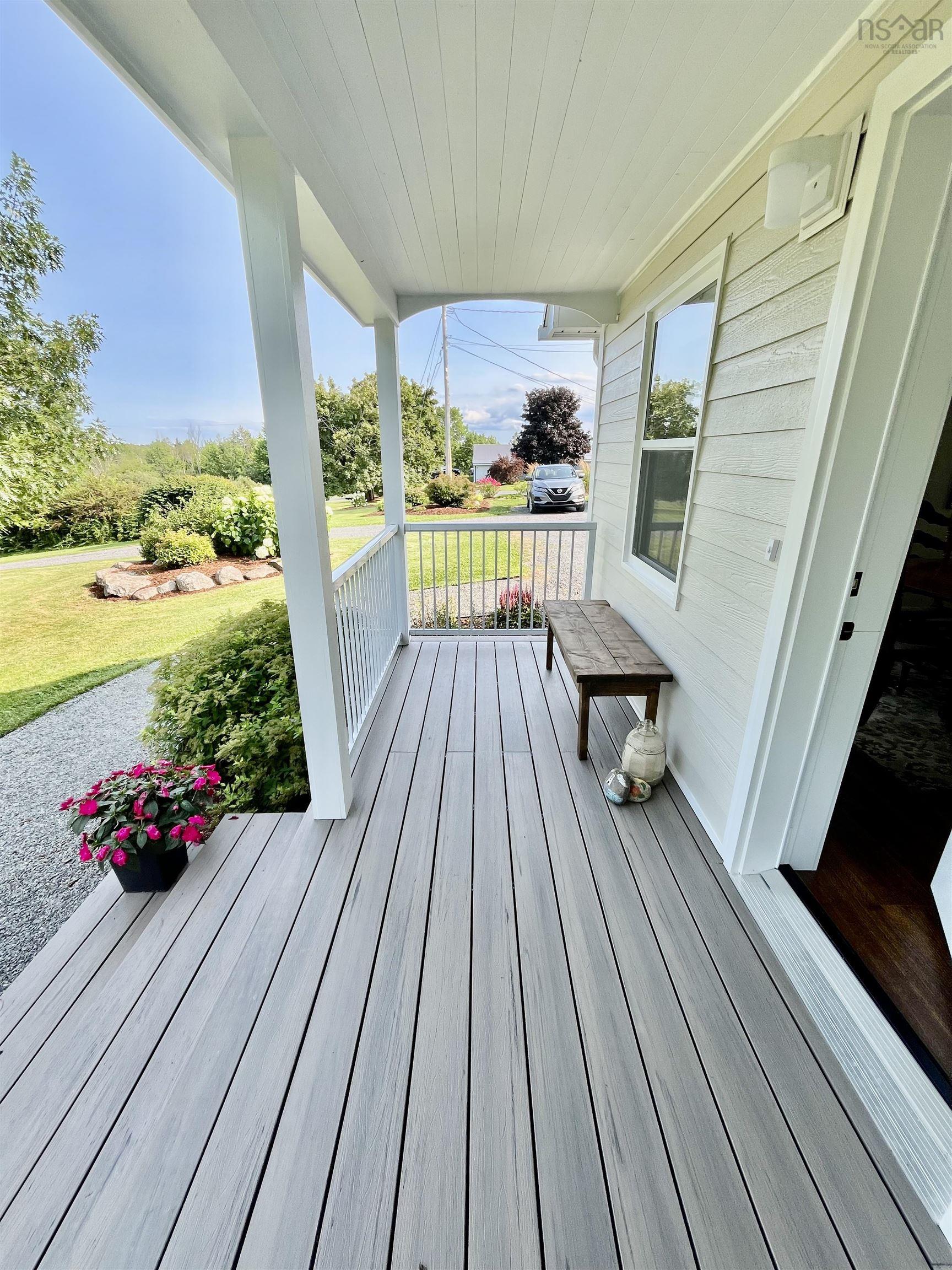 $449,500.00: 221 Harris Road, Haliburton