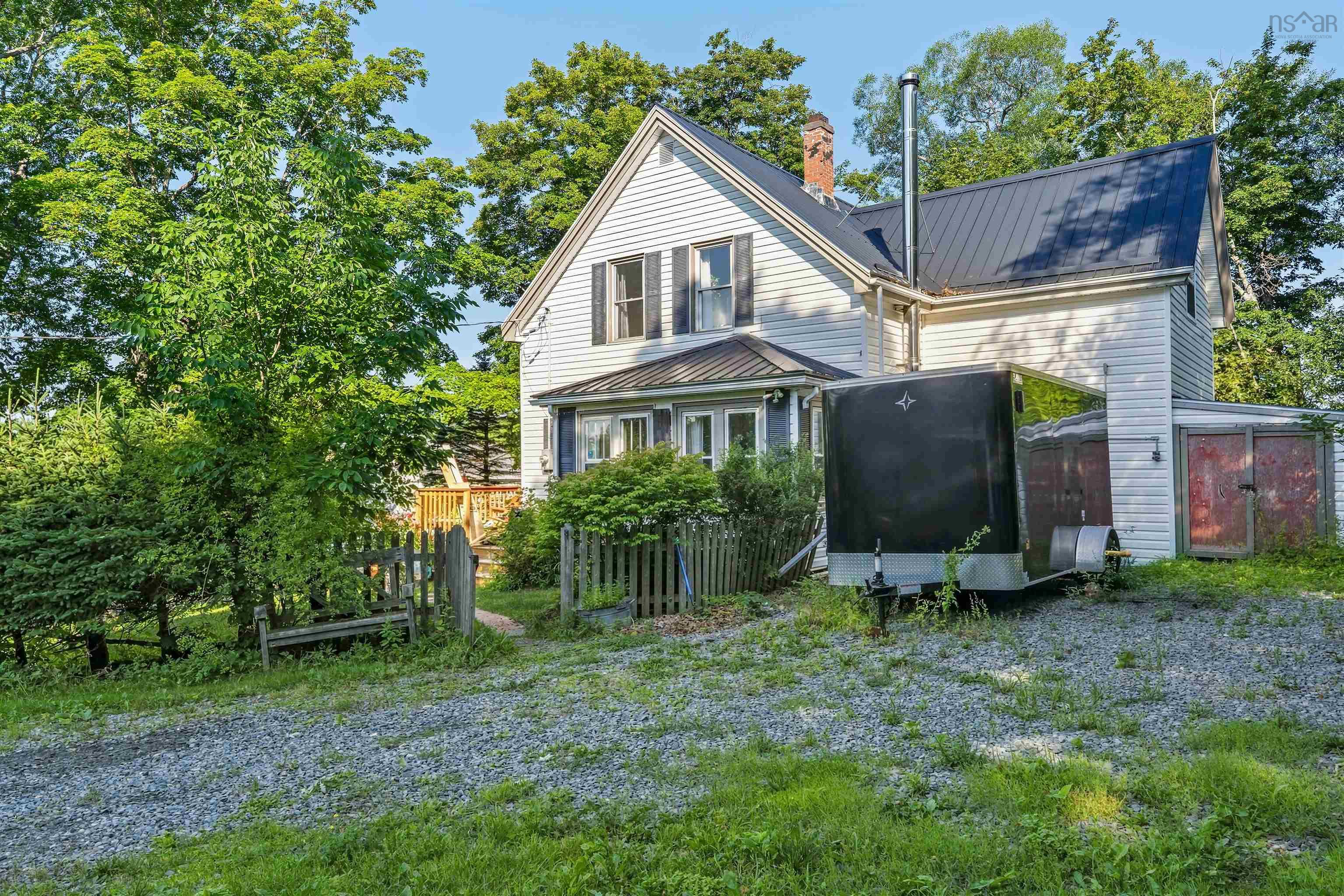 $424,900.00: 19 Elderbank Back Road, Elderbank