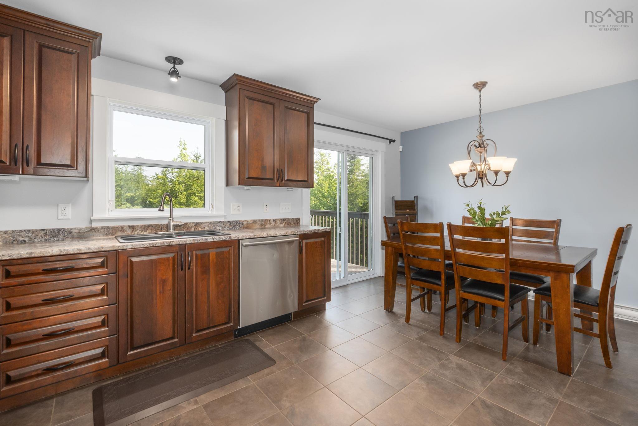 $799,900.00: 3350 Old Guysborough Road, Devon