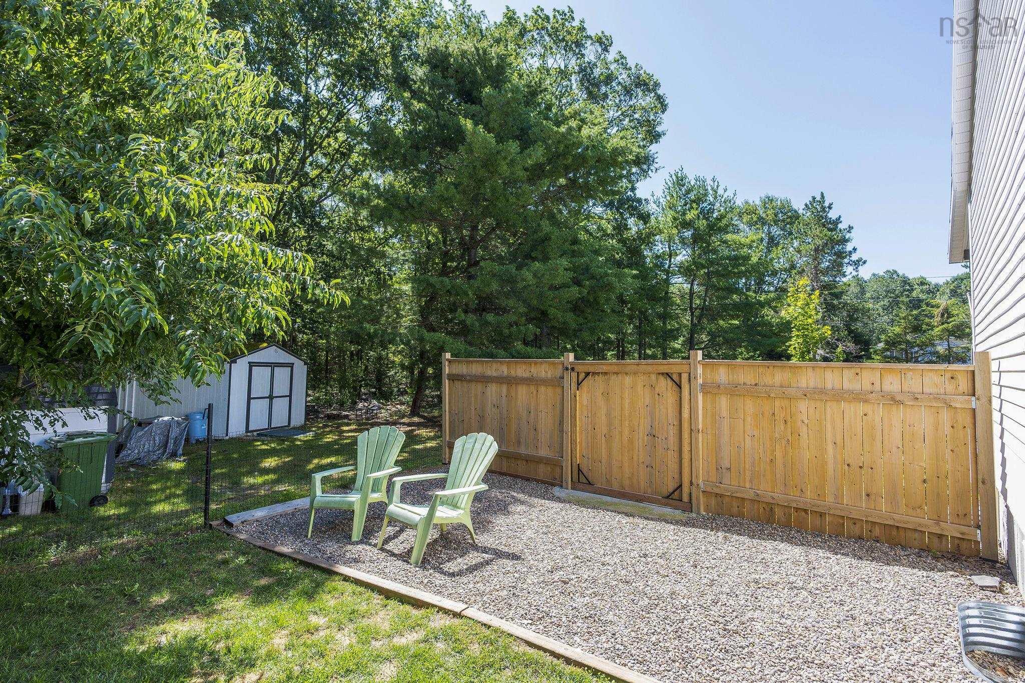 $465,000.00: 319 Birchcrest Drive, Cambridge