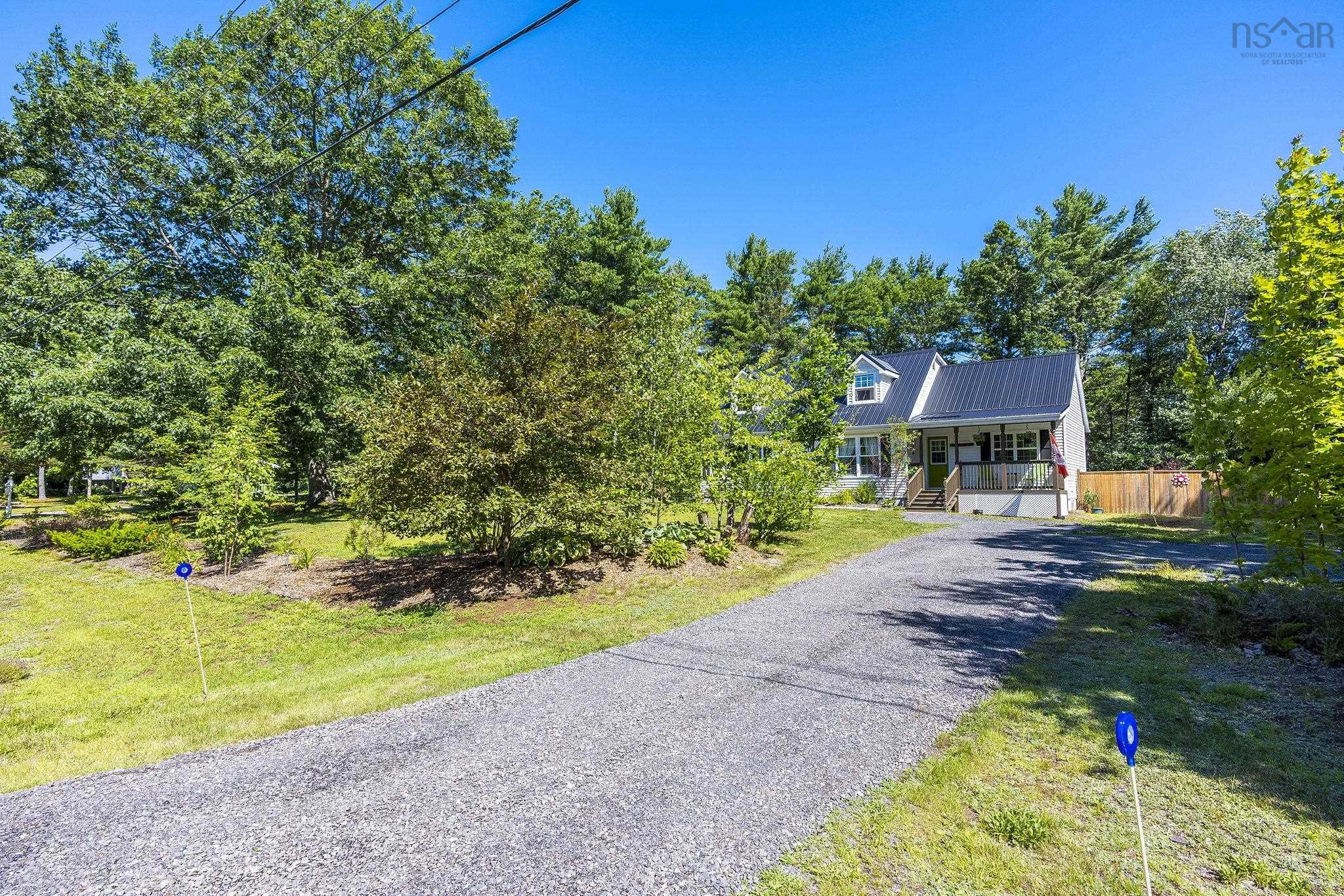 $465,000.00: 319 Birchcrest Drive, Cambridge