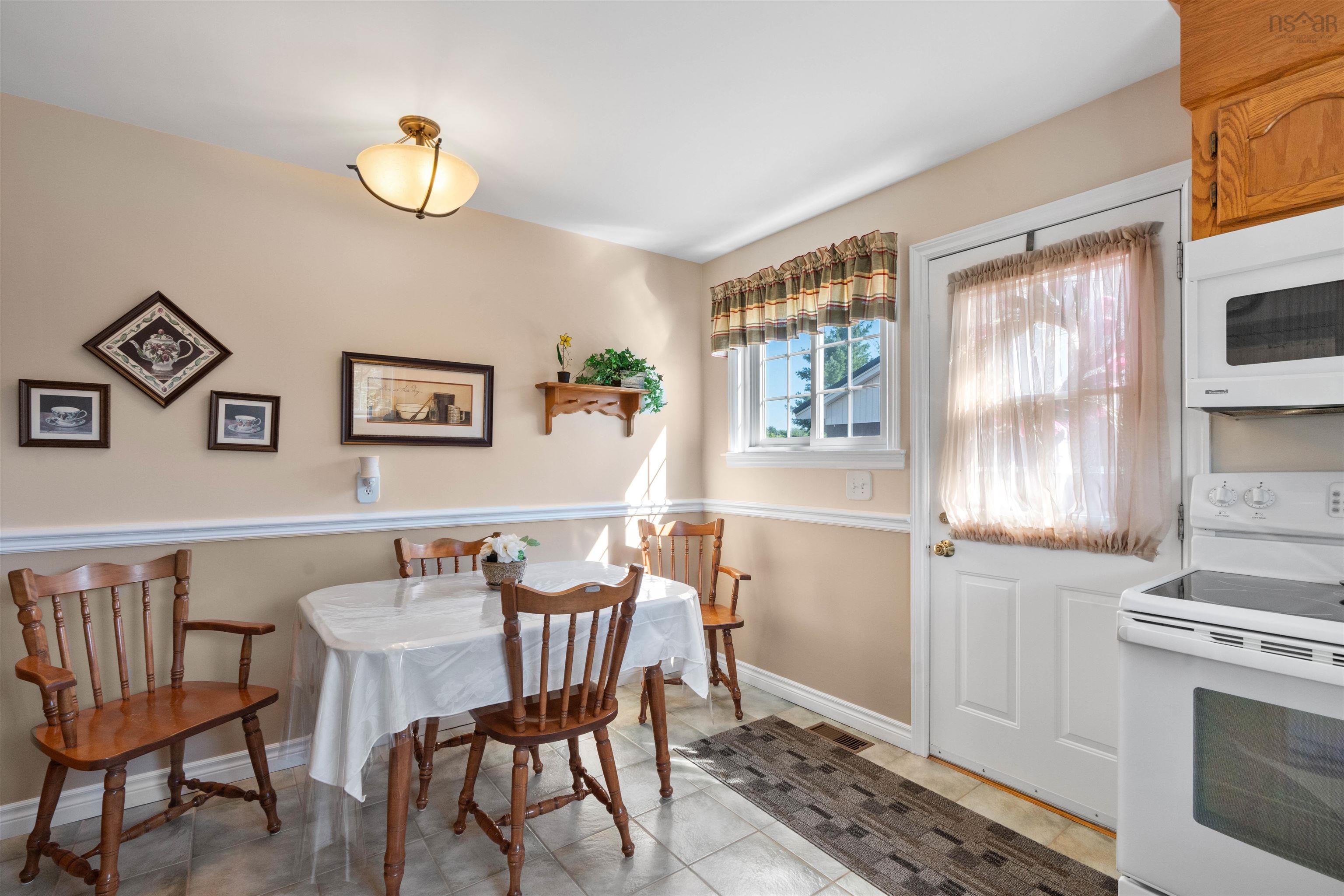 24 Estate Drive, Cole Harbour, NS (MLS 202620324)