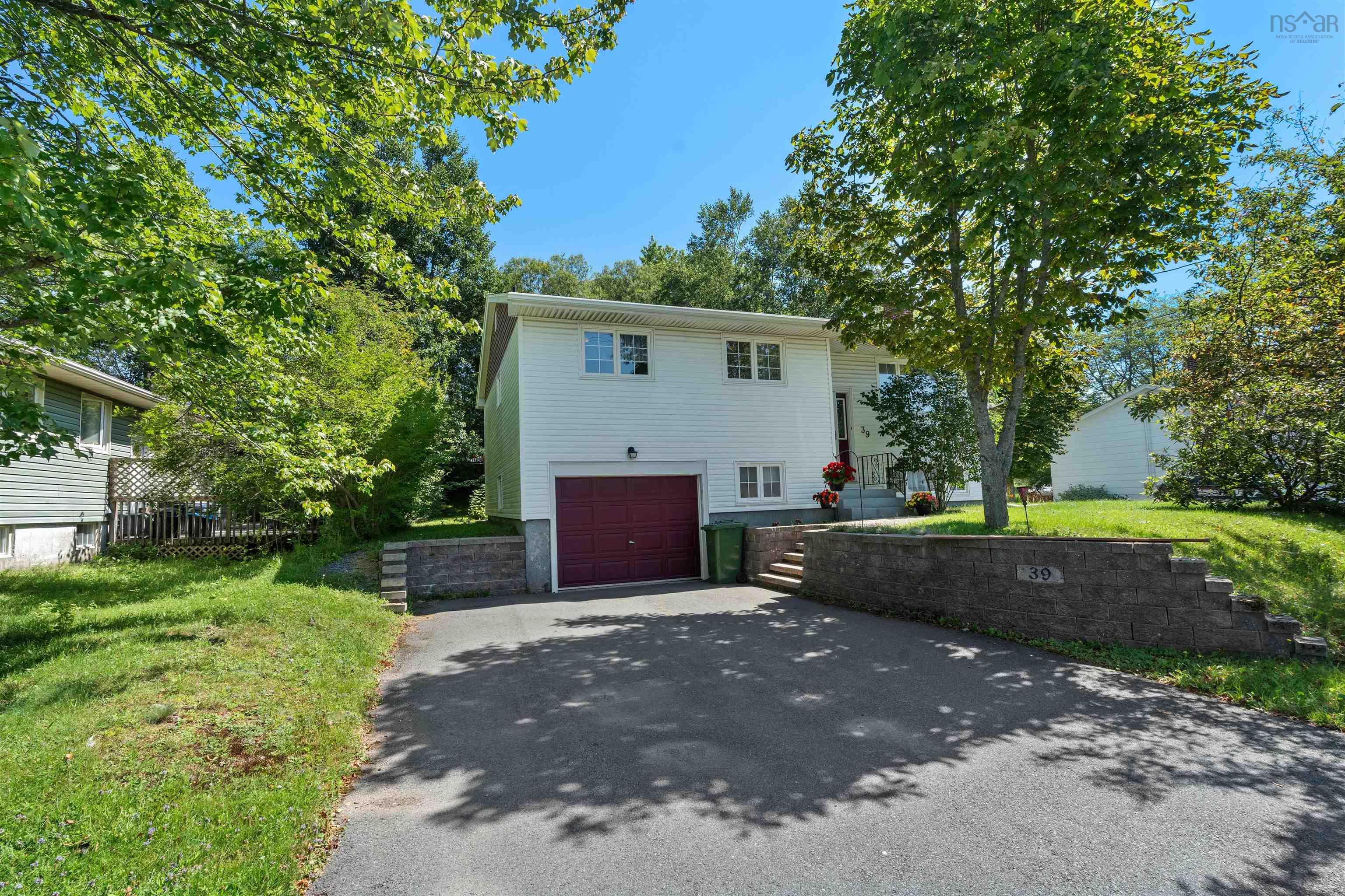39 Robert Drive, Dartmouth, NS (MLS 202620325)