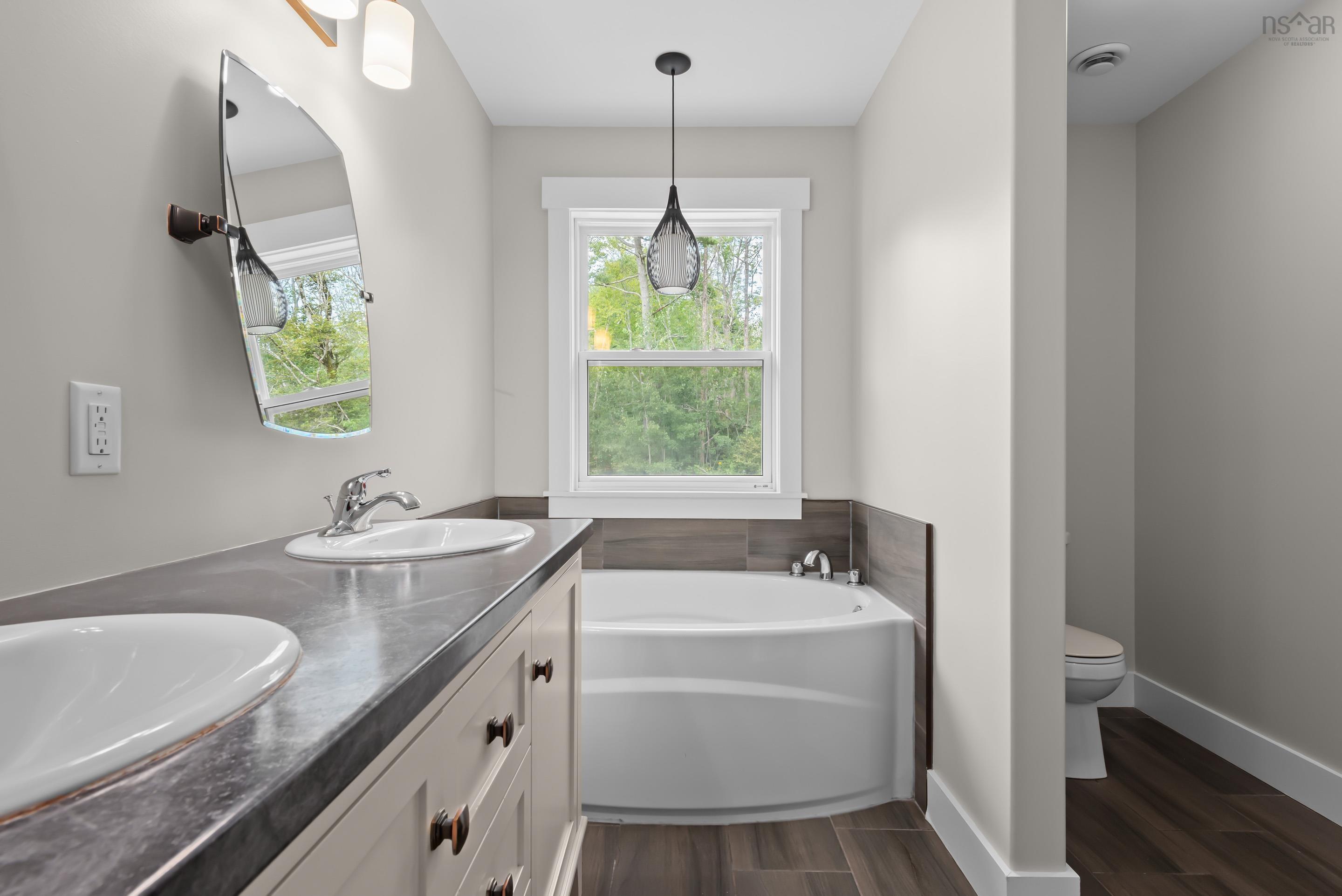 7 Copperhead Road, Fall River, NS (MLS 202620329)