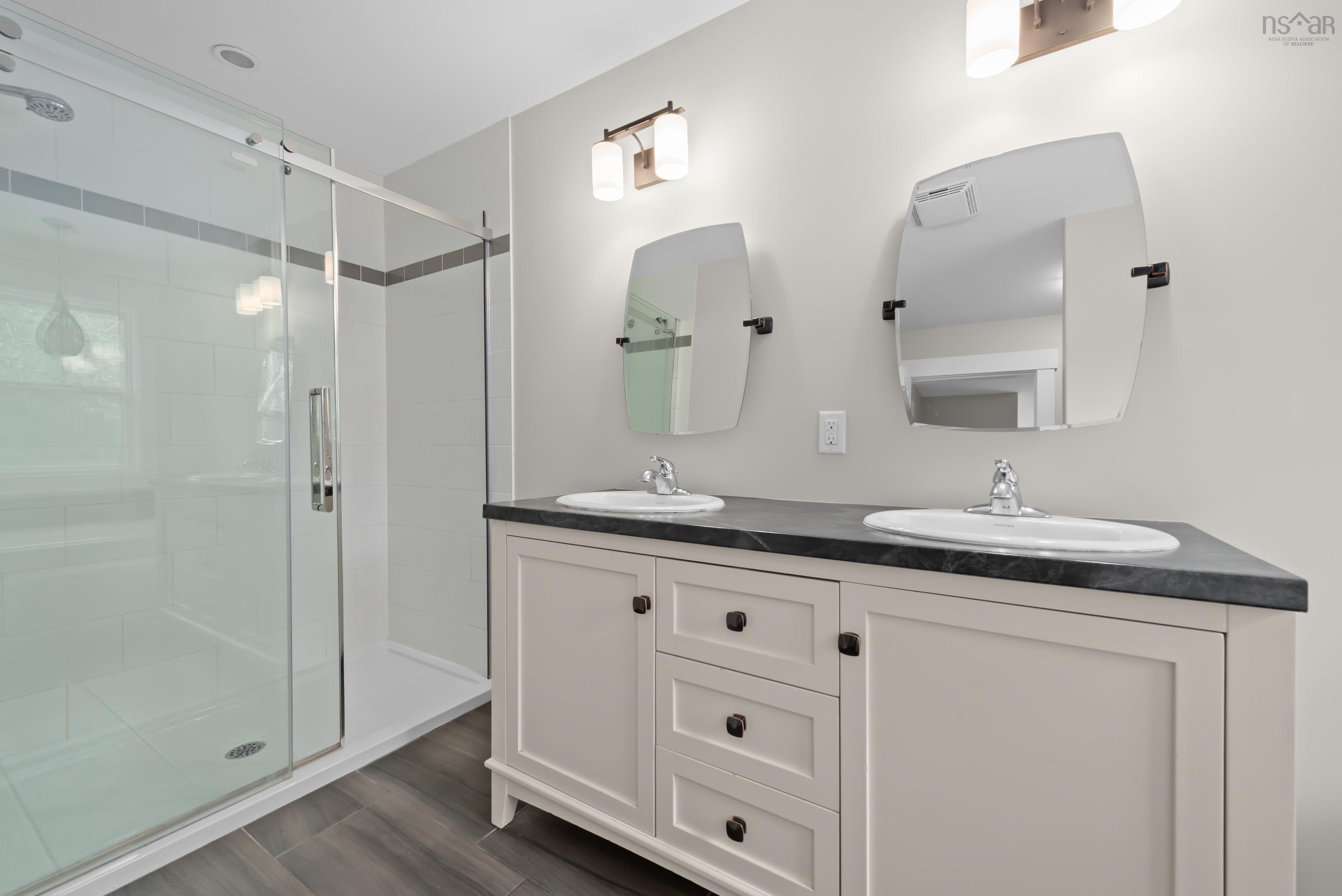 7 Copperhead Road, Fall River, NS (MLS 202620329)