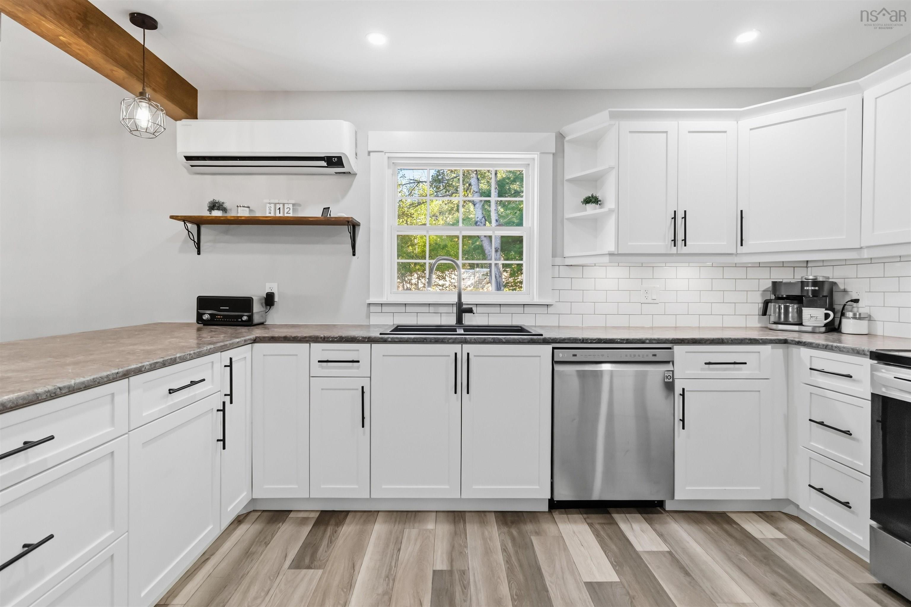 1255 Beaver Bank Road, Beaver Bank, NS (MLS 202620336)