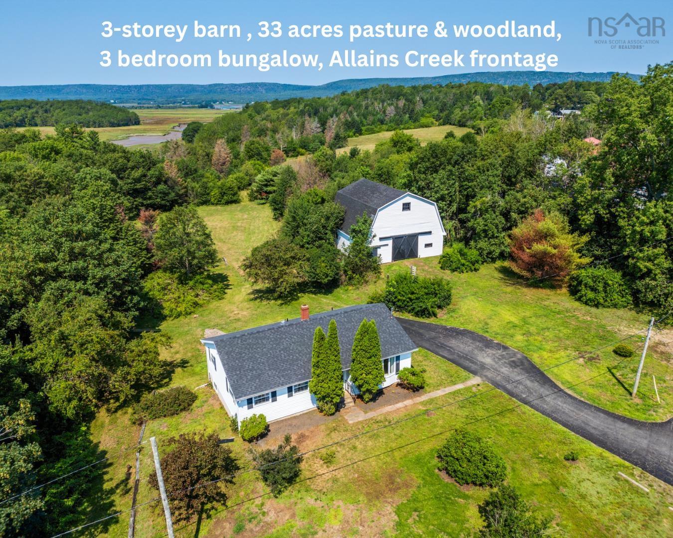 $799,000.00: 9515 Highway 8, Lequille