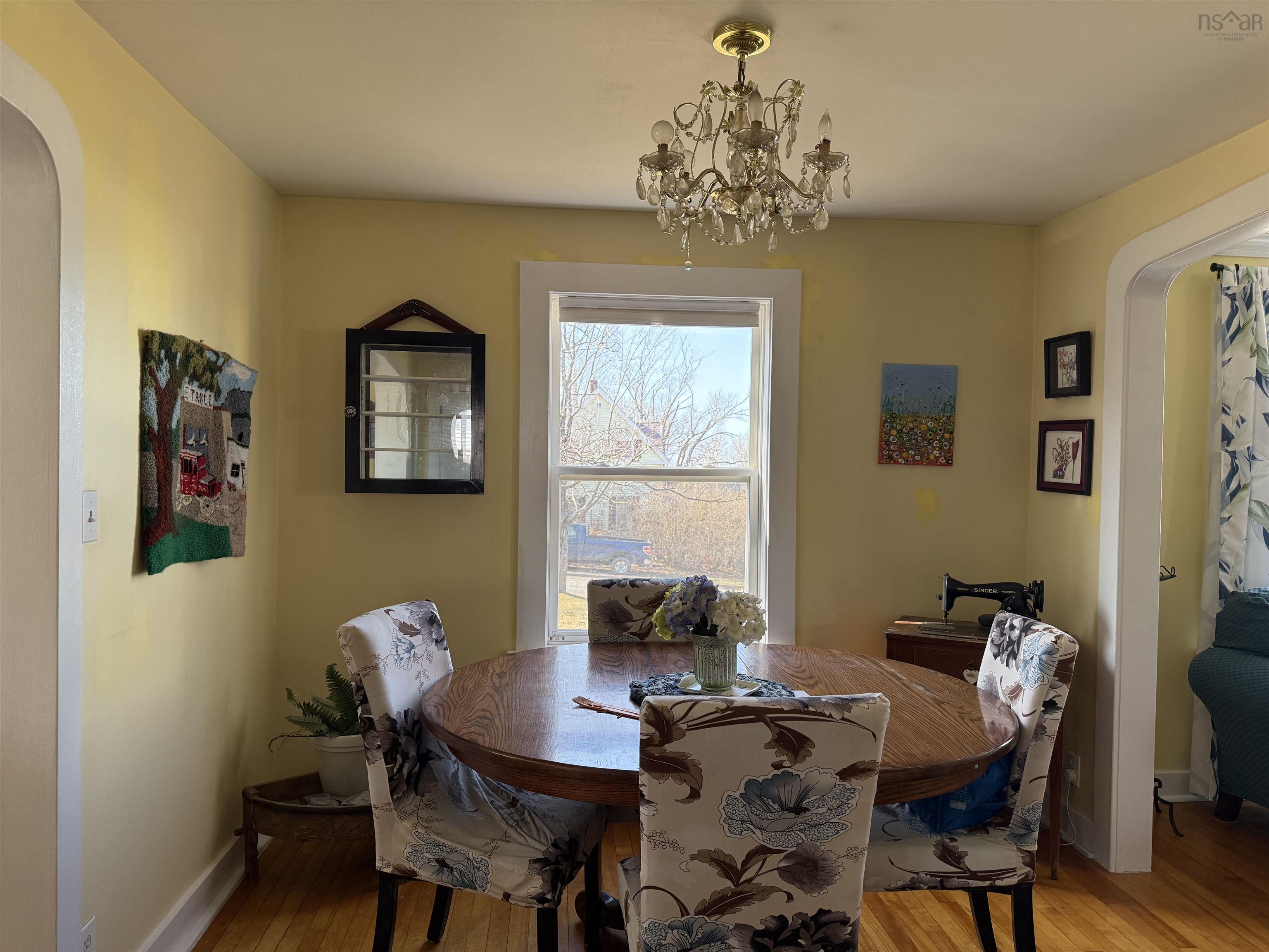 $279,900.00: 50 Rose Avenue, Trenton