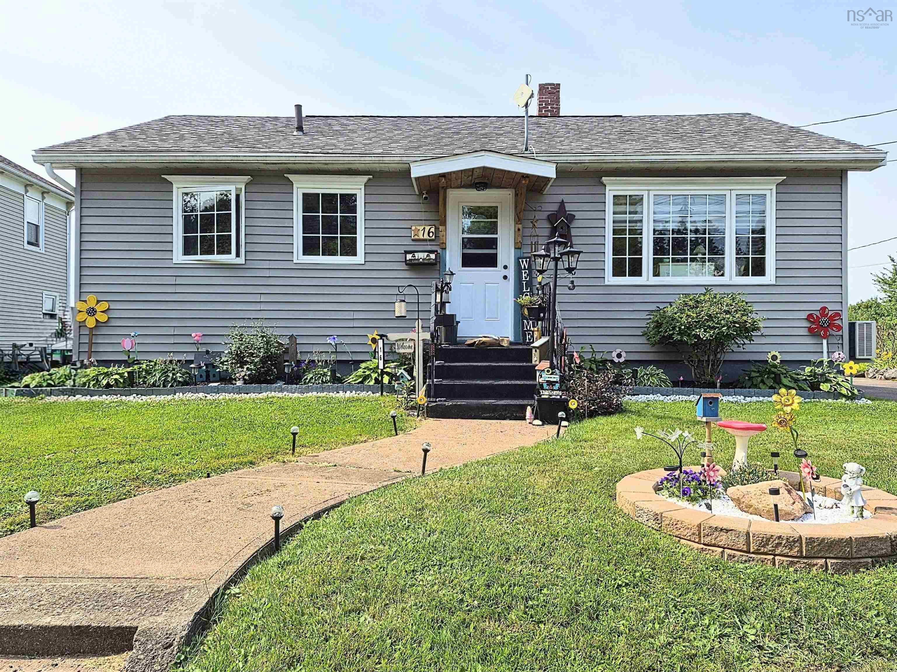 16 Copp Avenue, Amherst, NS (MLS® 202620345)
