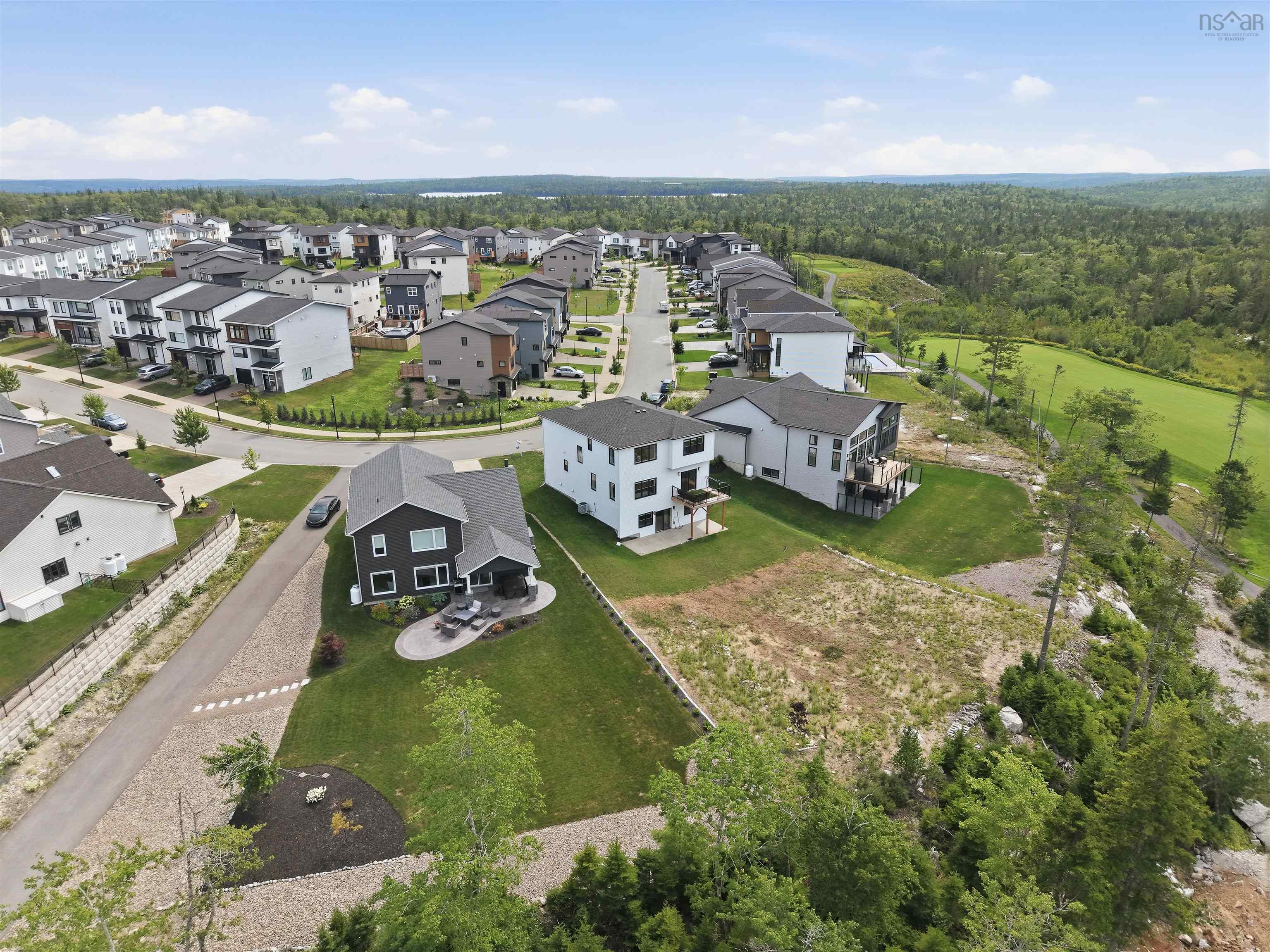 $1,184,900.00: 43 Tuscany Run, Timberlea