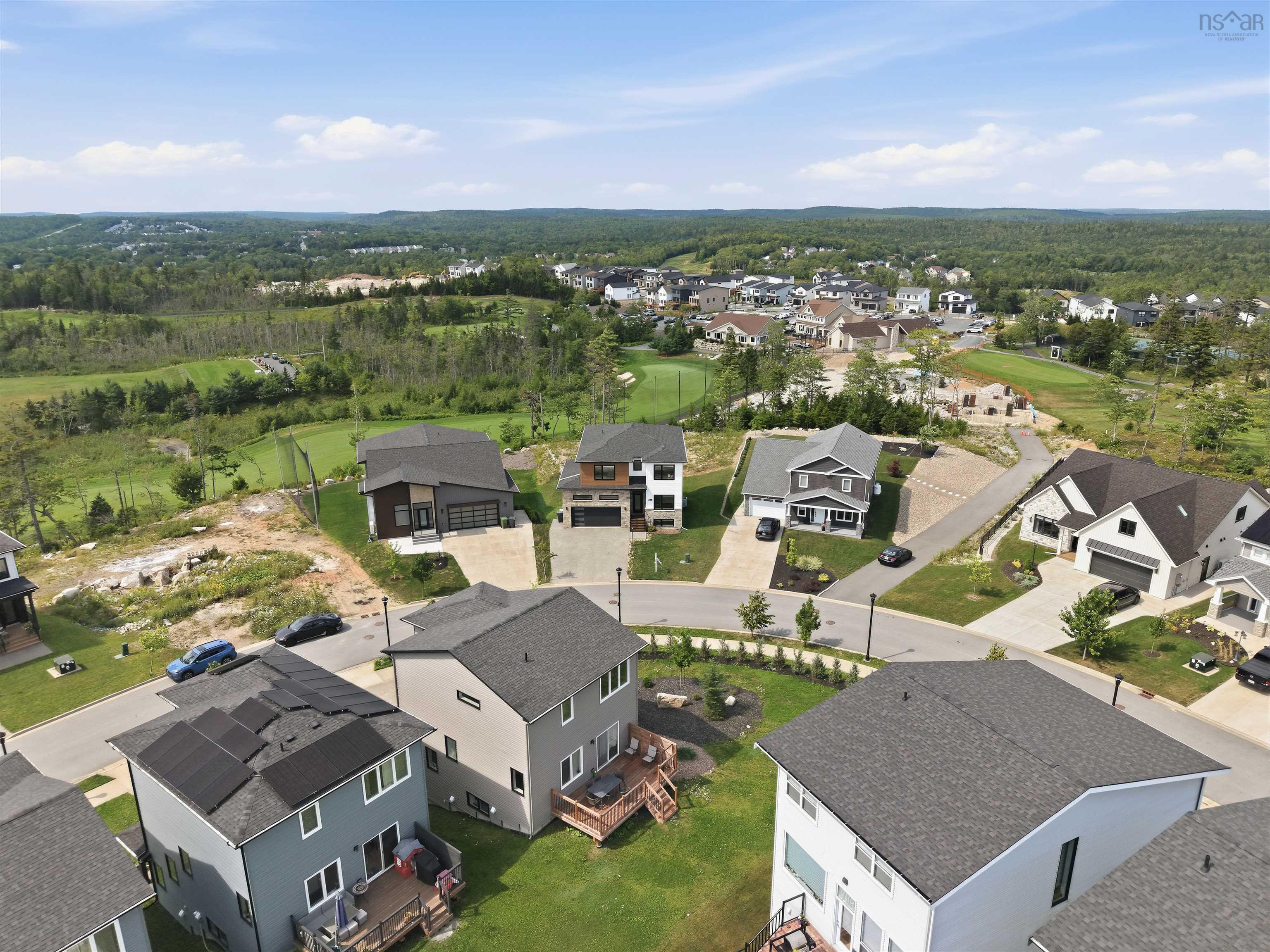 $1,184,900.00: 43 Tuscany Run, Timberlea