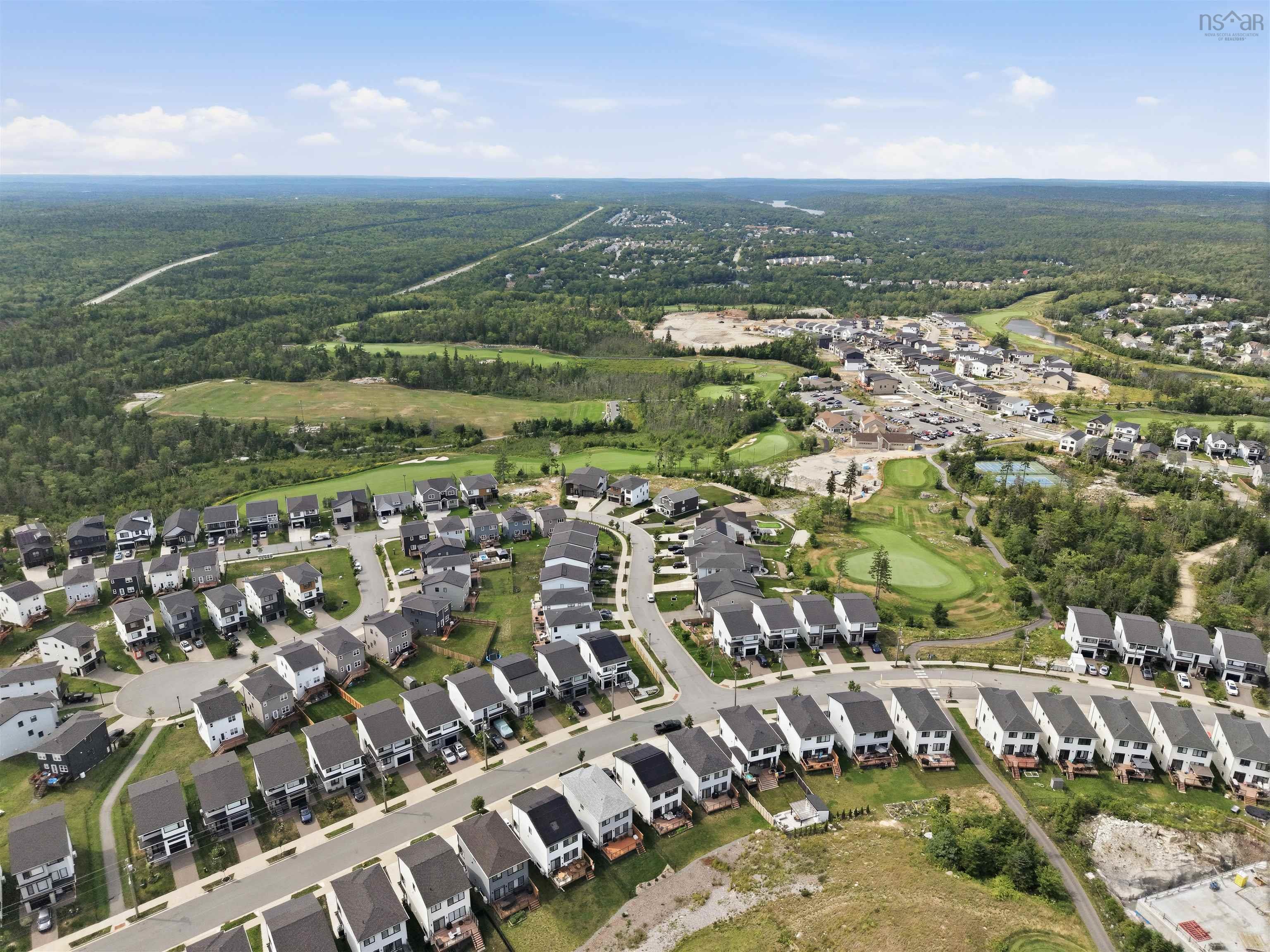 $1,184,900.00: 43 Tuscany Run, Timberlea