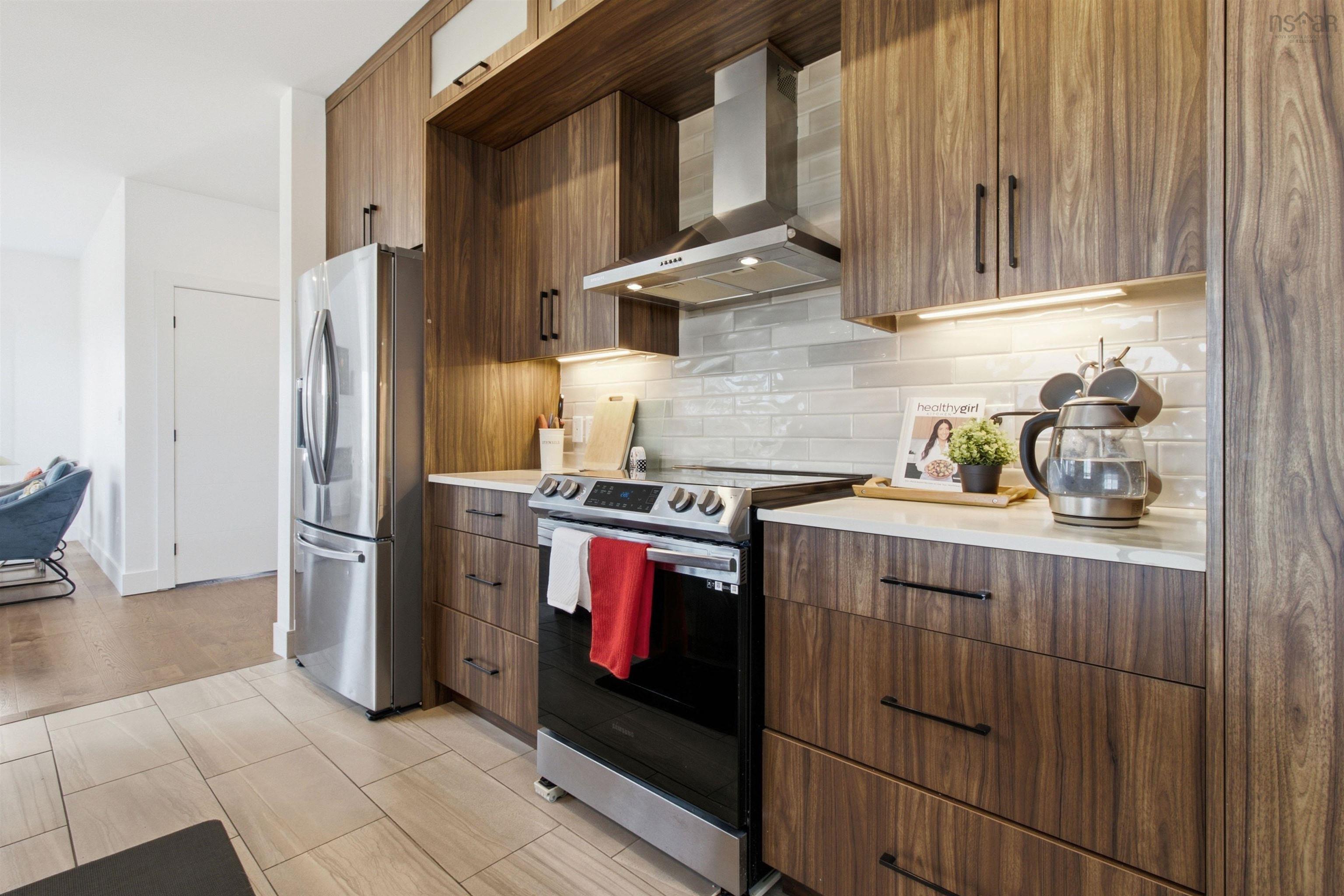 $1,184,900.00: 43 Tuscany Run, Timberlea