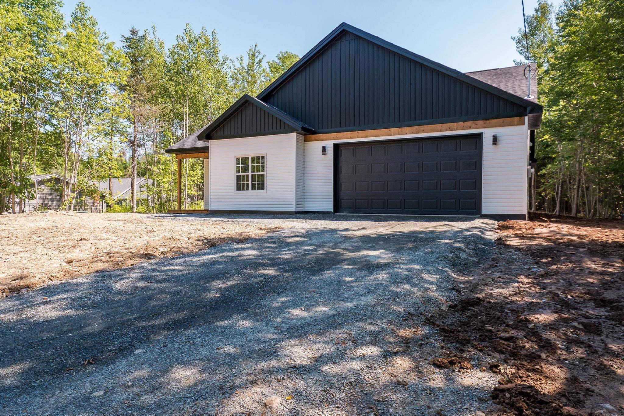 $699,000.00: 414 Lays Lake Road, Meaghers Grant