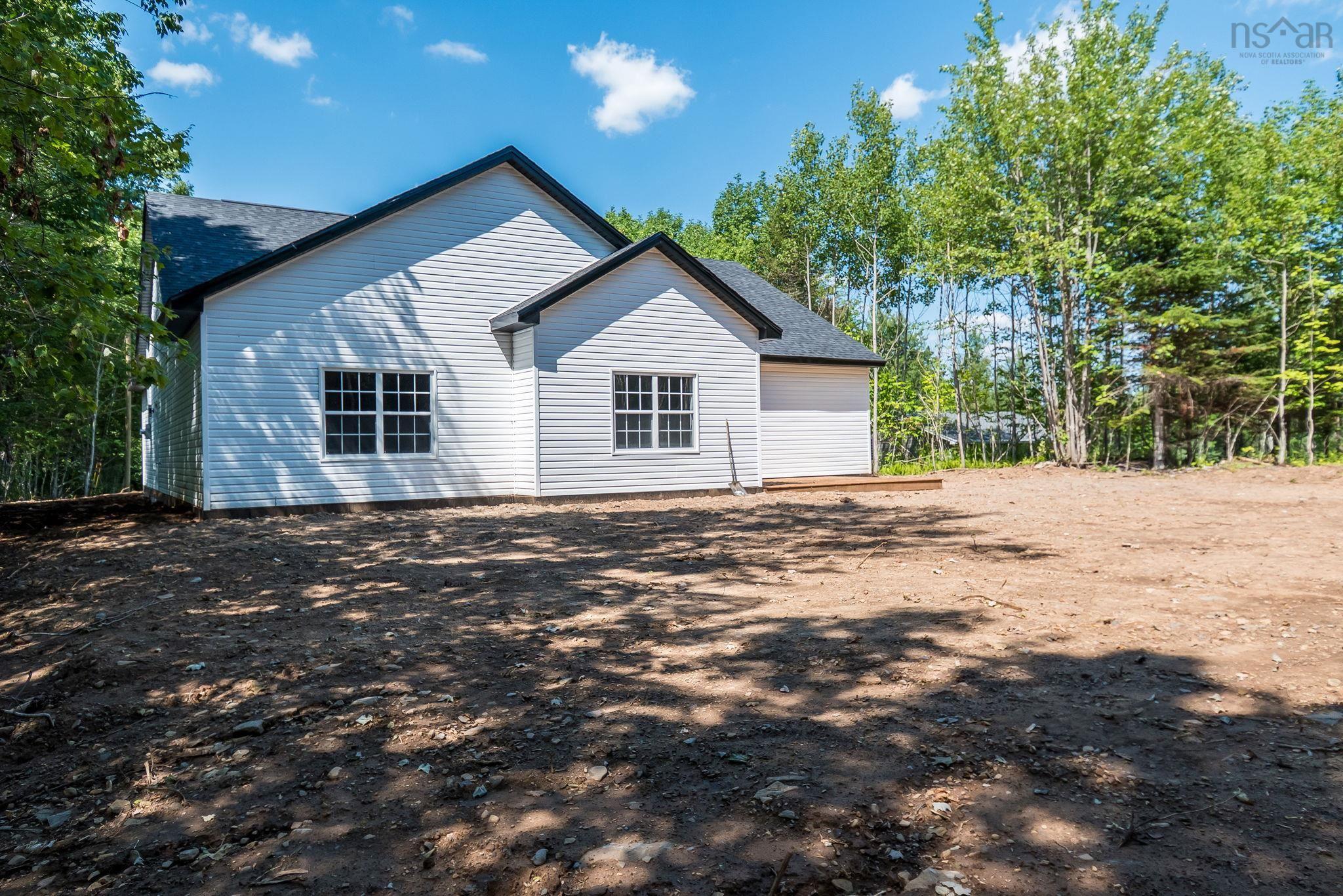 $699,000.00: 414 Lays Lake Road, Meaghers Grant