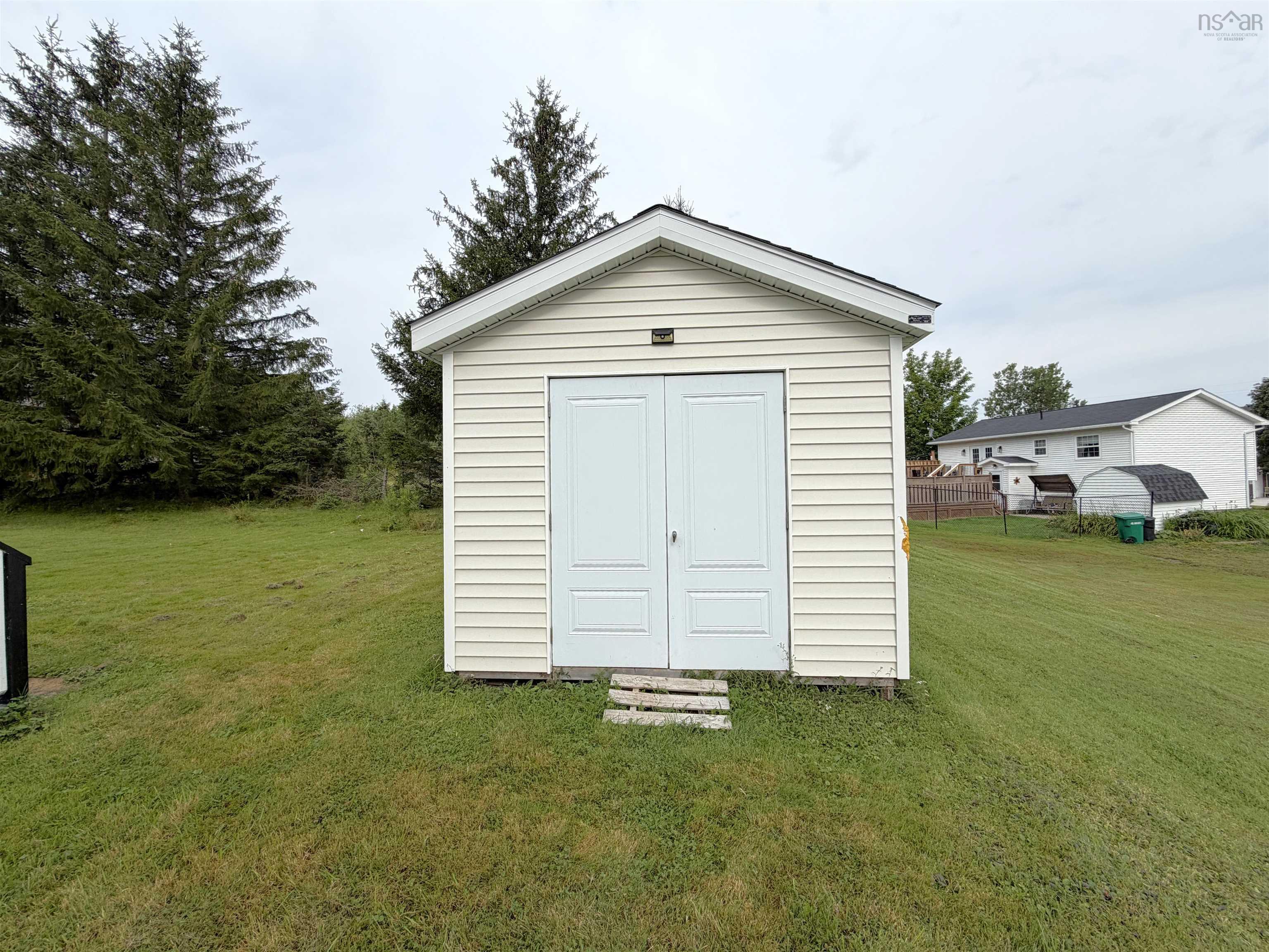 $379,000.00: 1550 North Main Street, Westville