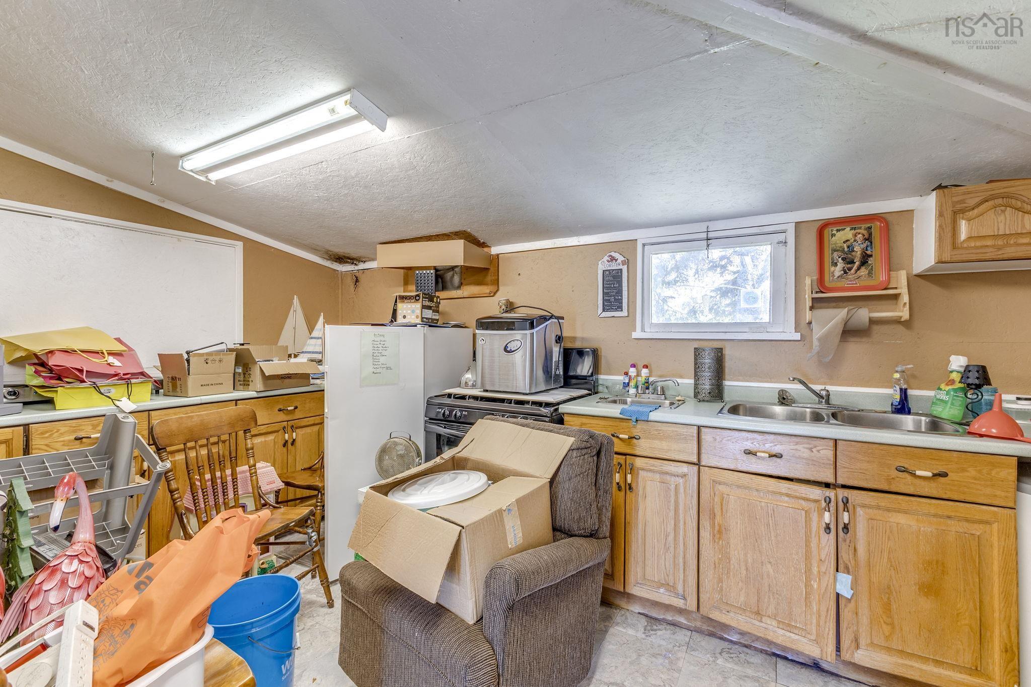 $599,500.00: 1706 Brookland Road, Six Mile Brook
