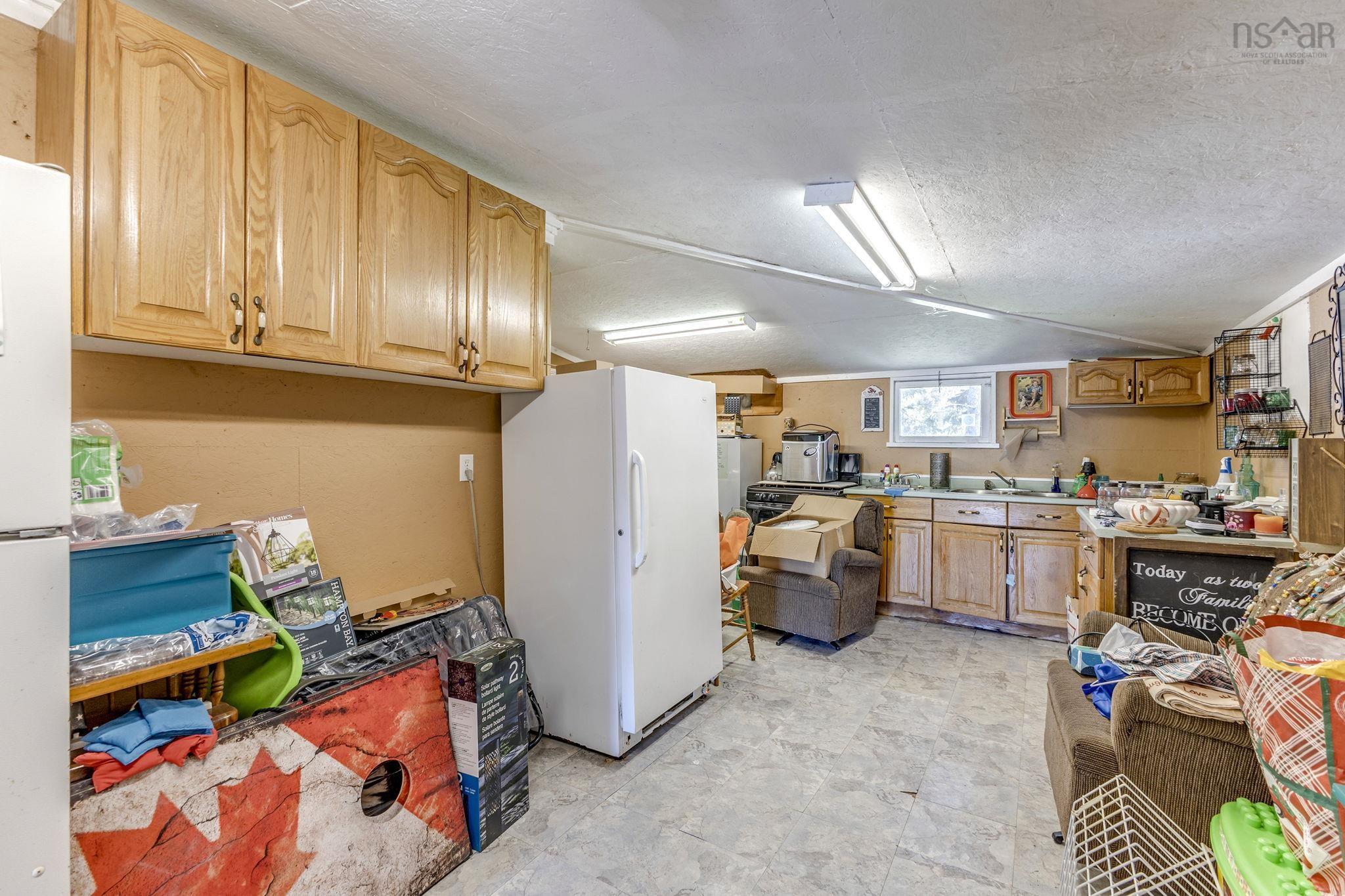 $599,500.00: 1706 Brookland Road, Six Mile Brook