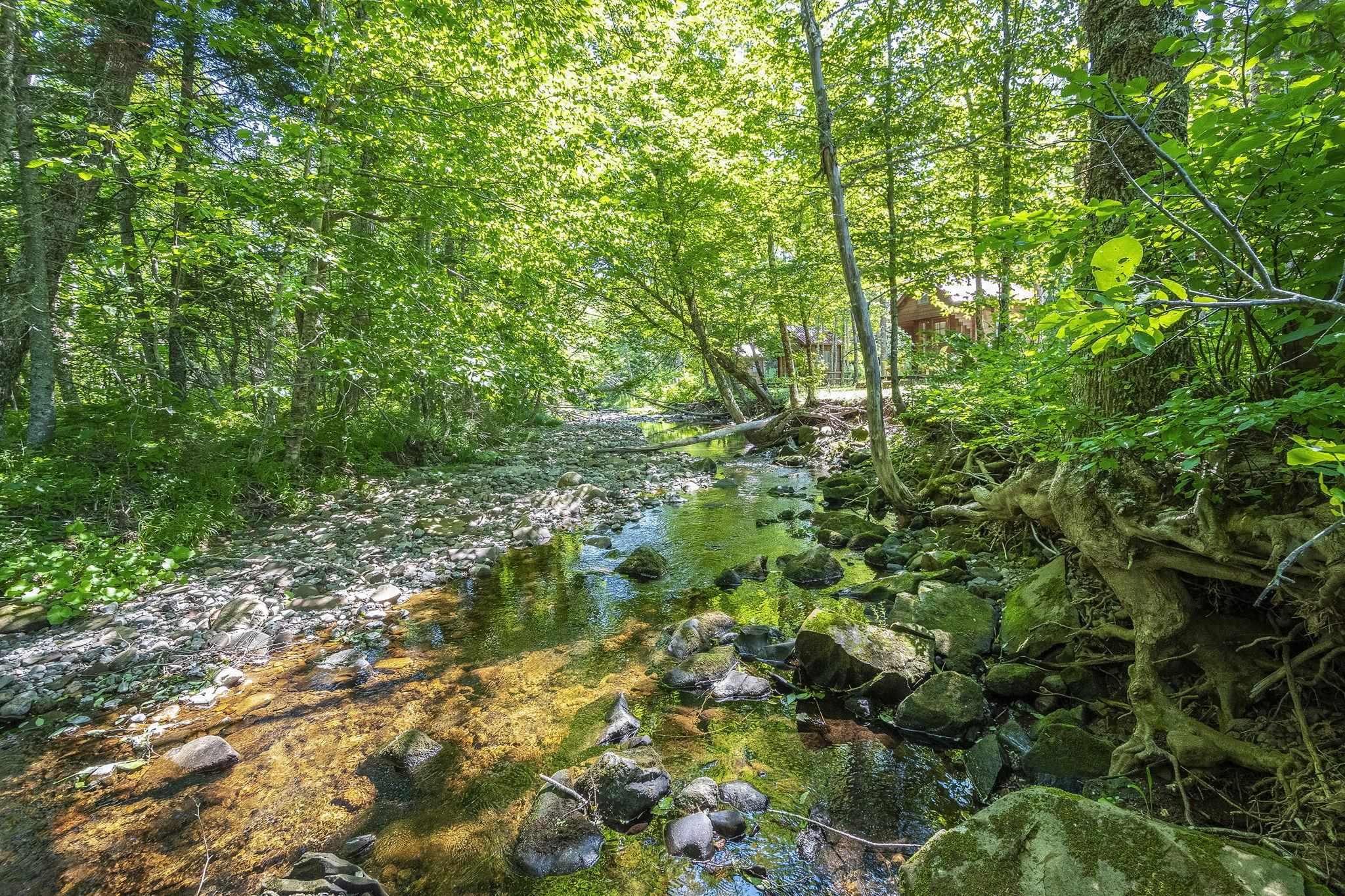 $599,500.00: 1706 Brookland Road, Six Mile Brook