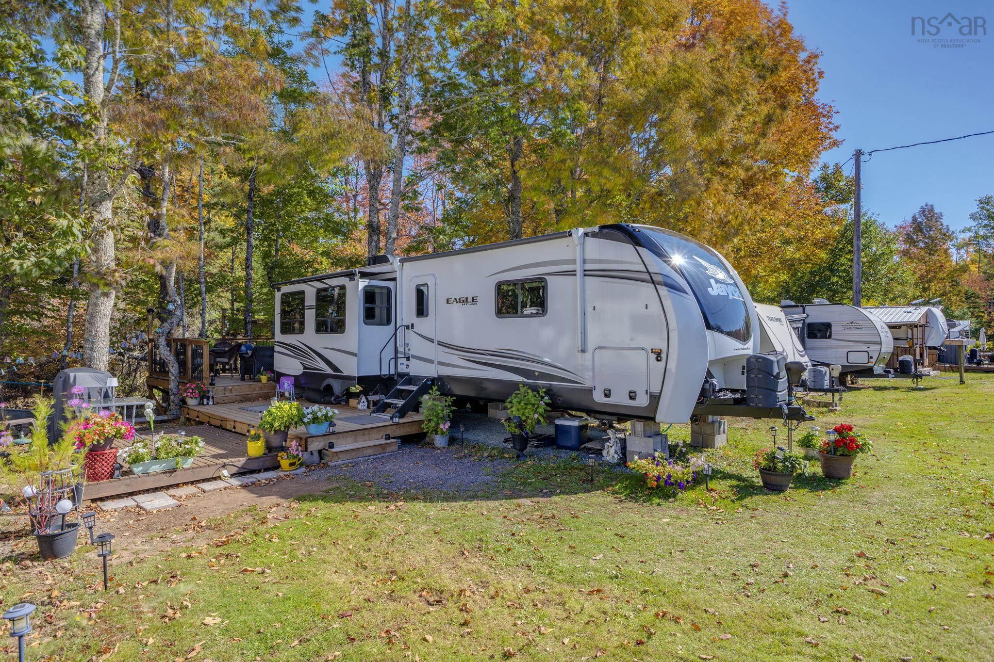 $599,500.00: 1706 Brookland Road, Six Mile Brook