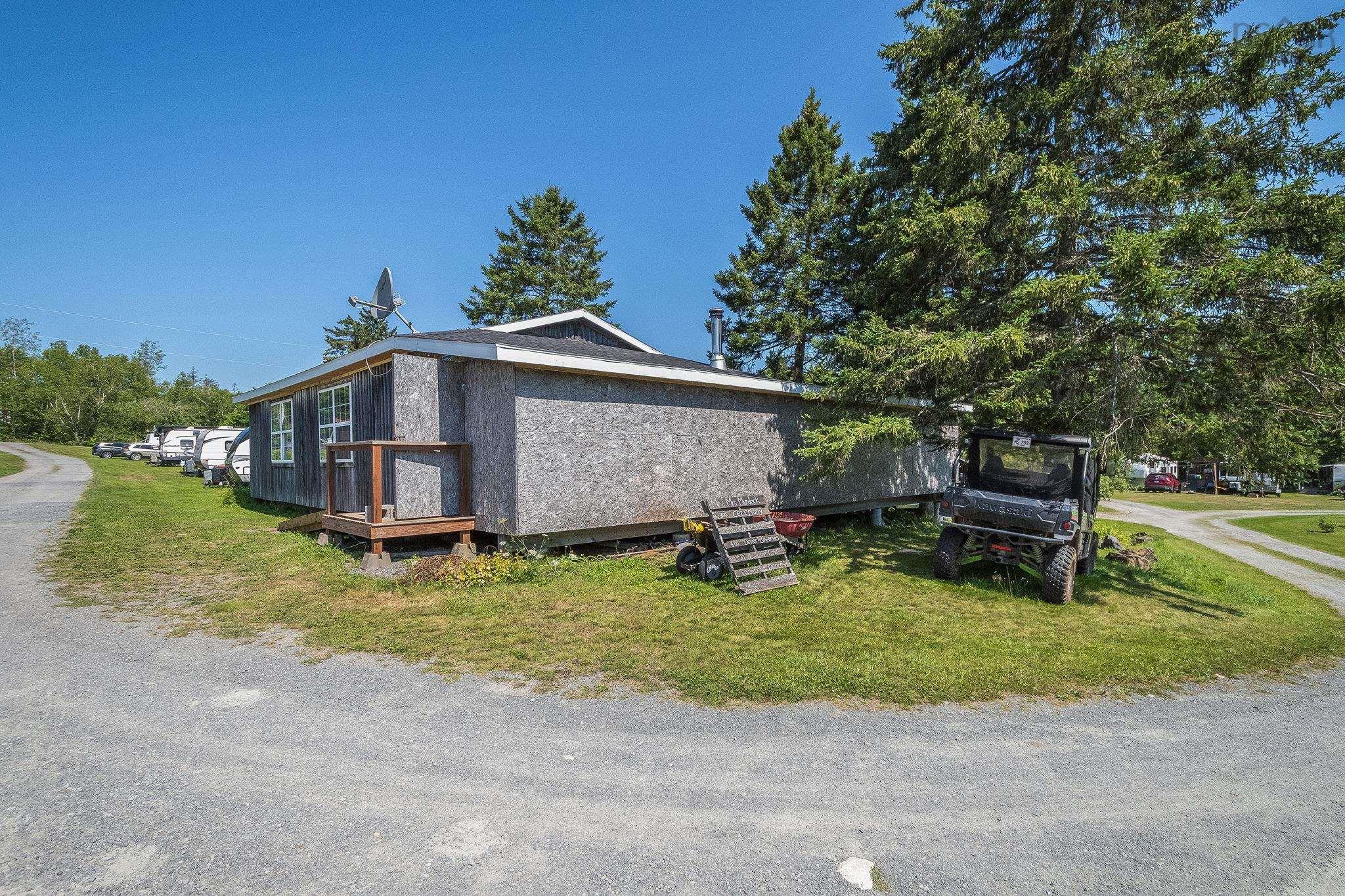 $599,500.00: 1706 Brookland Road, Six Mile Brook