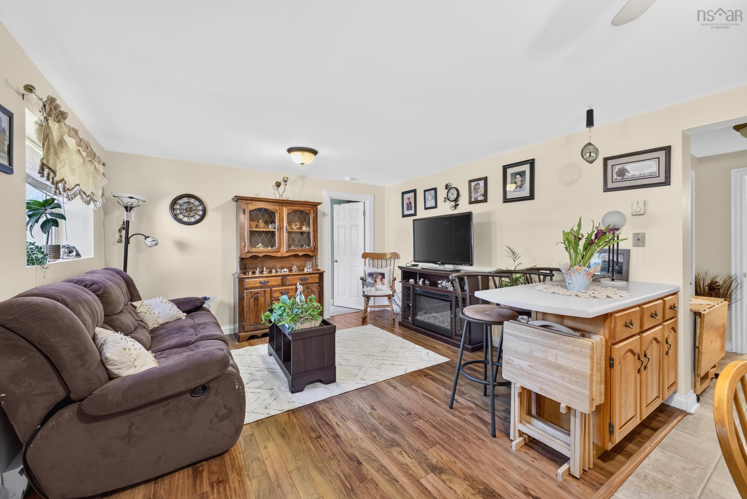 $475,000.00: 1 HILLCREST Street, Truro