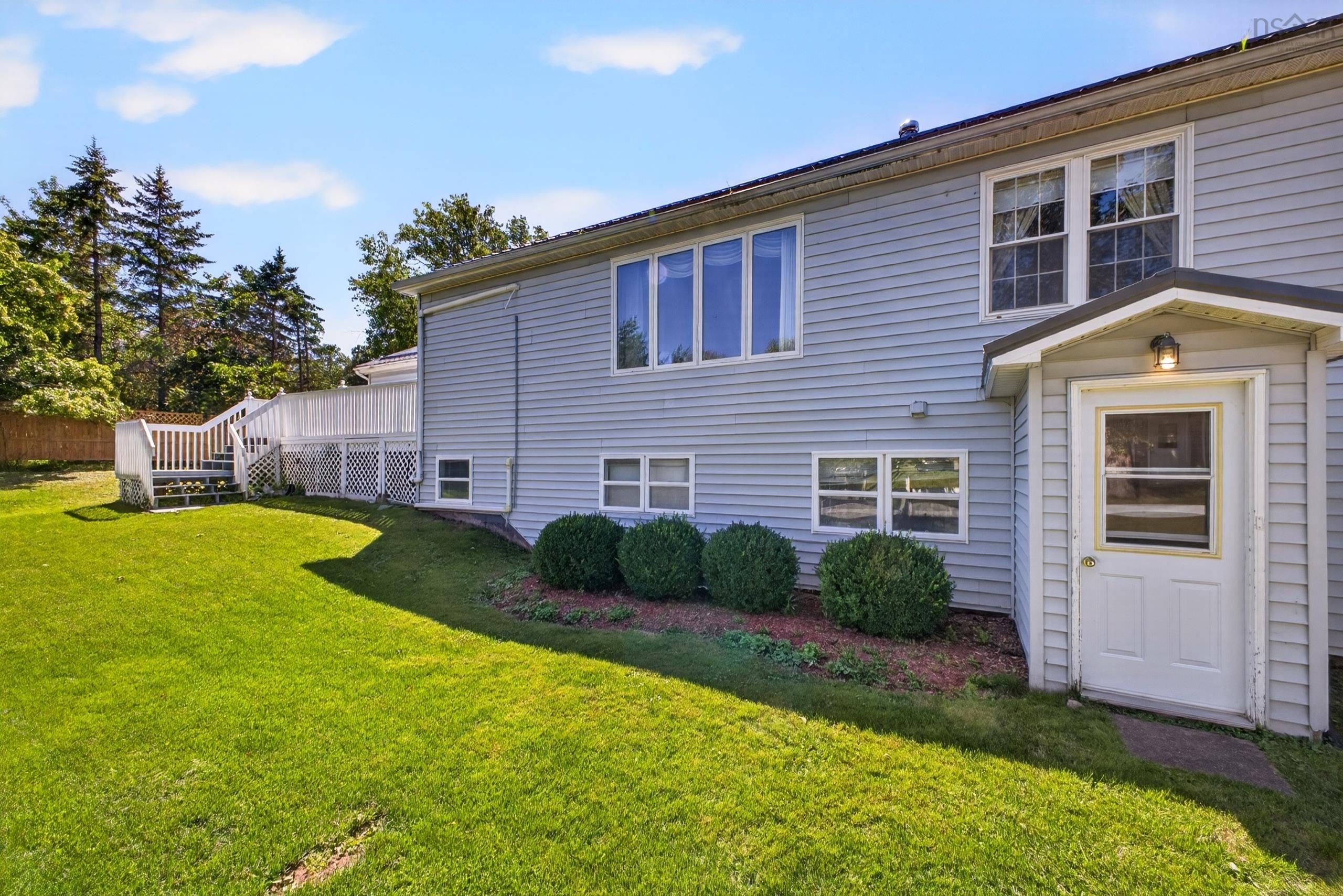 $475,000.00: 1 HILLCREST Street, Truro
