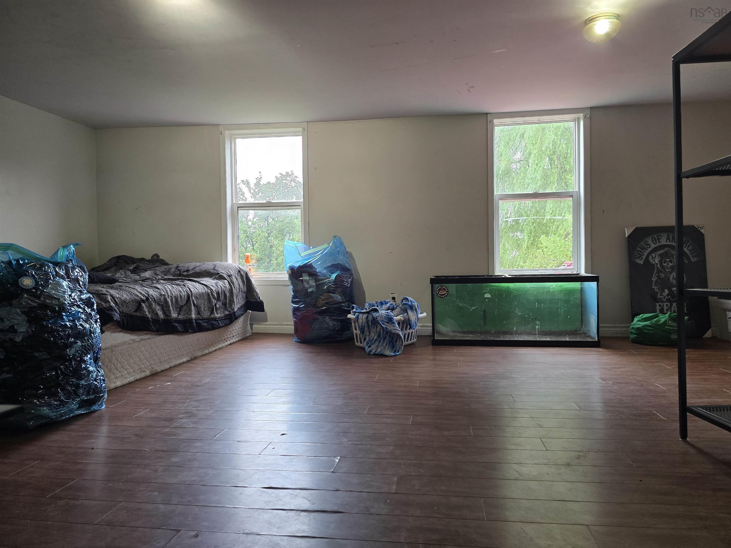 $125,000.00: 10 Chestnut Street, Trenton