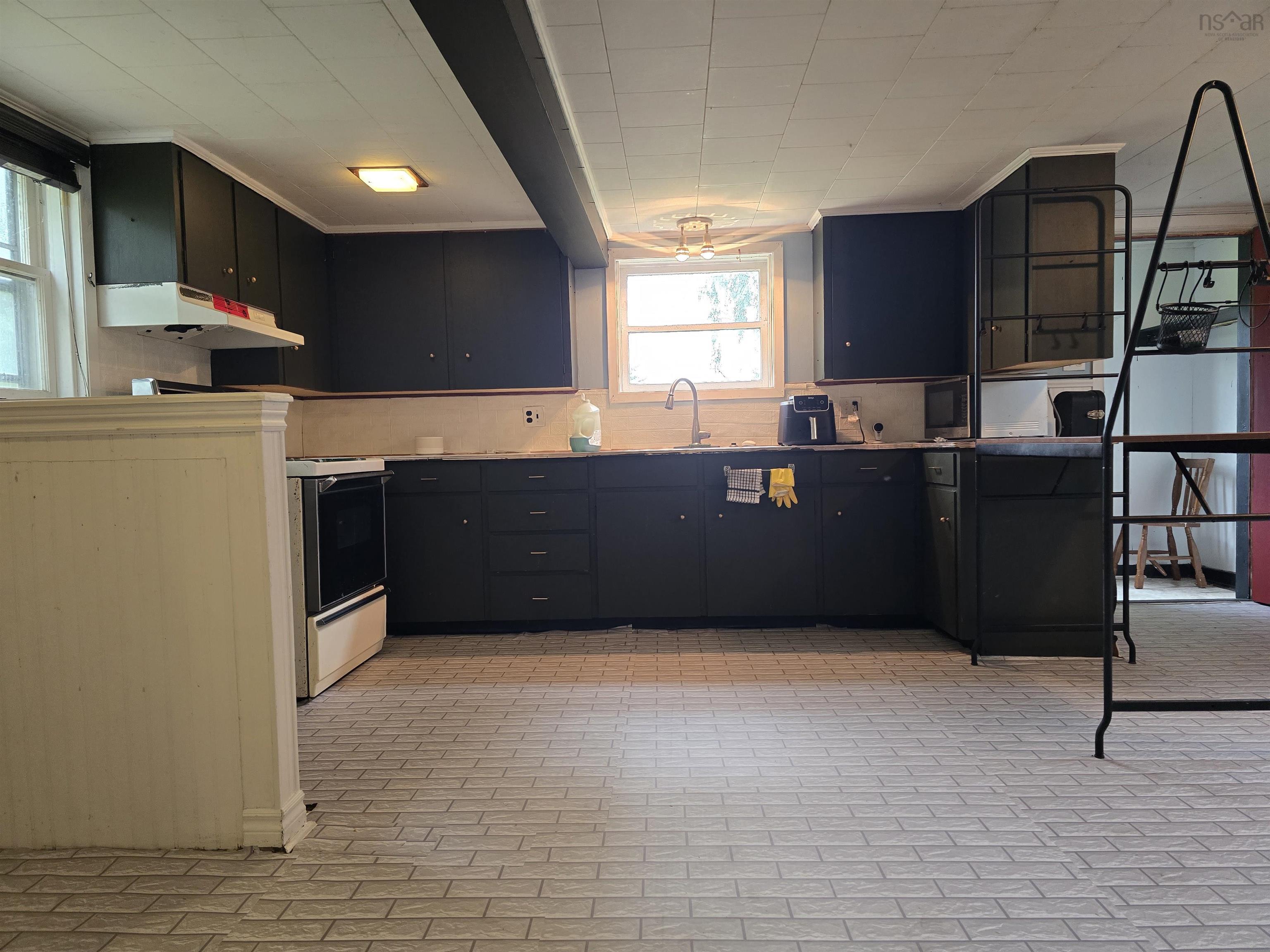 $125,000.00: 10 Chestnut Street, Trenton