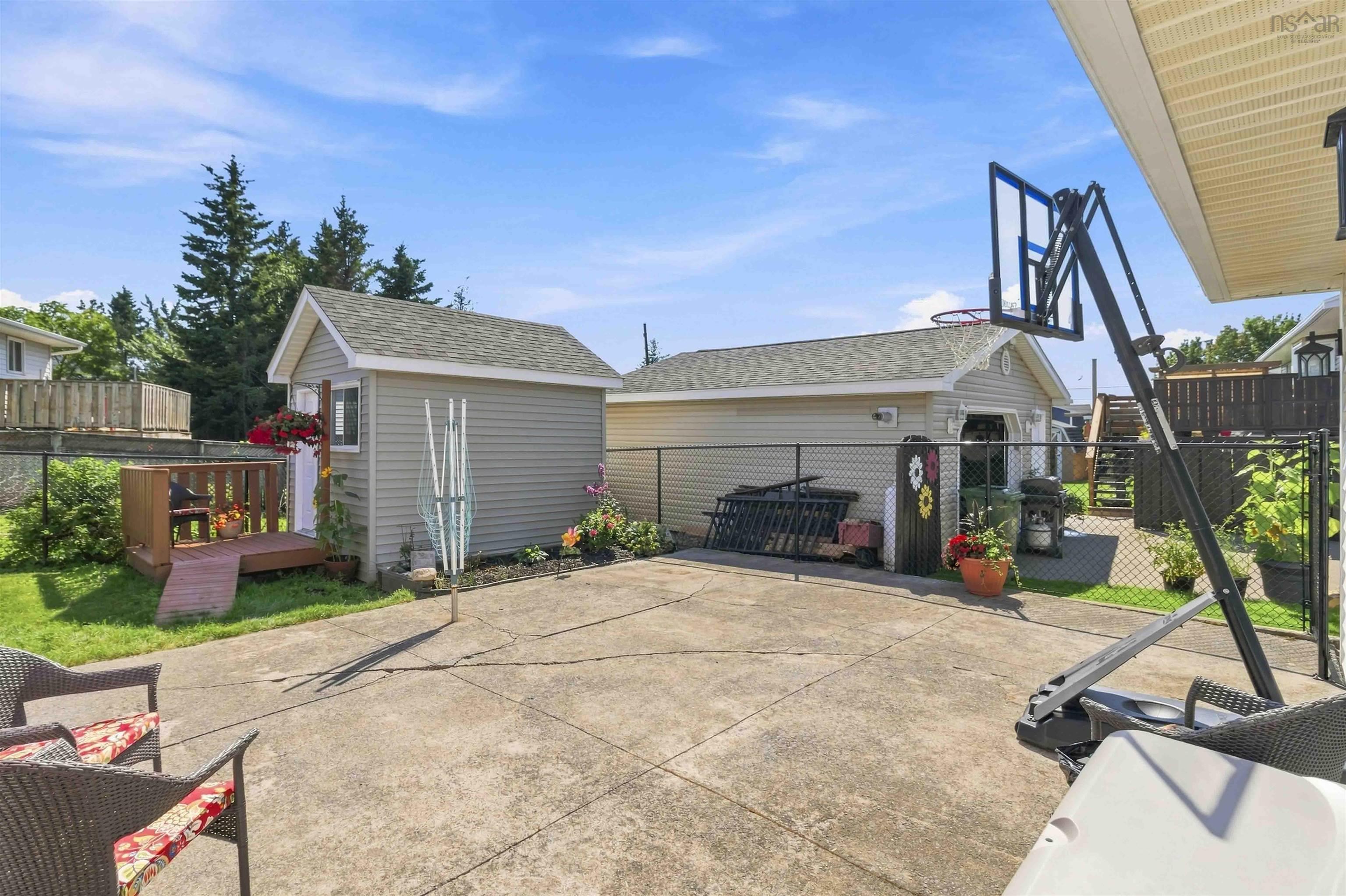 281 Cow Bay Road, Eastern Passage, NS (MLS 202620403)