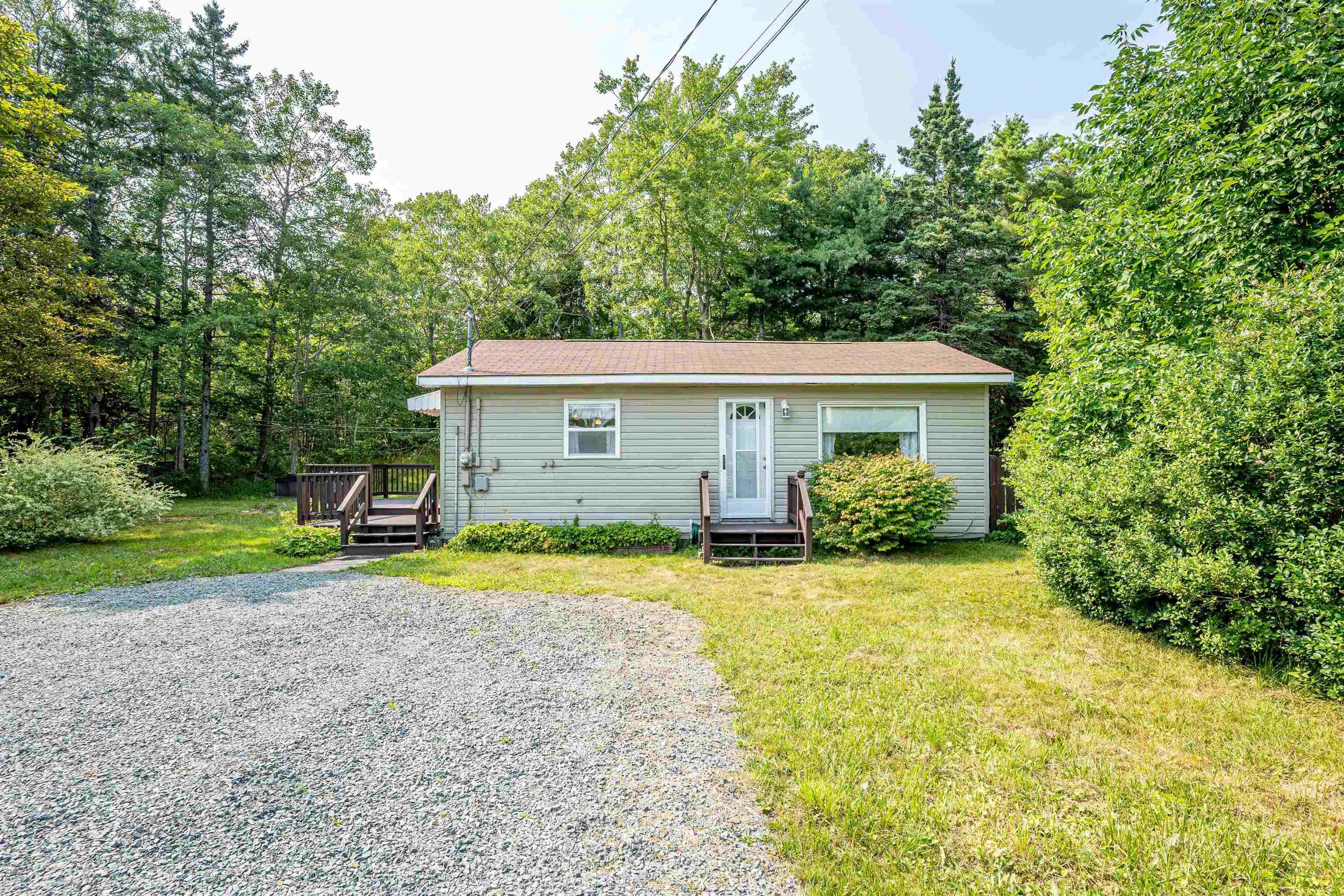 $225,000.00: 418 Old Port Mouton Road, White Point