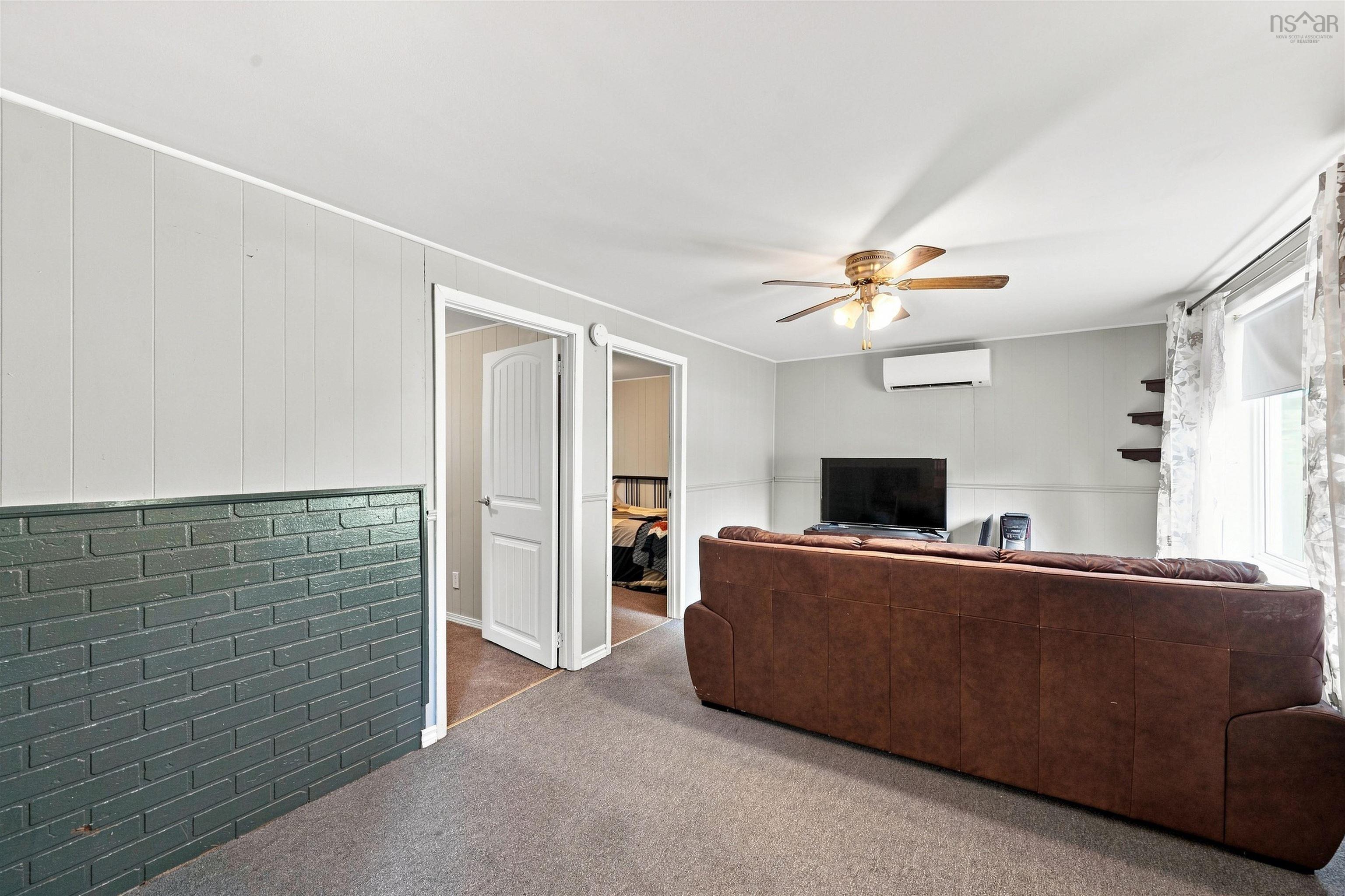 $225,000.00: 418 Old Port Mouton Road, White Point