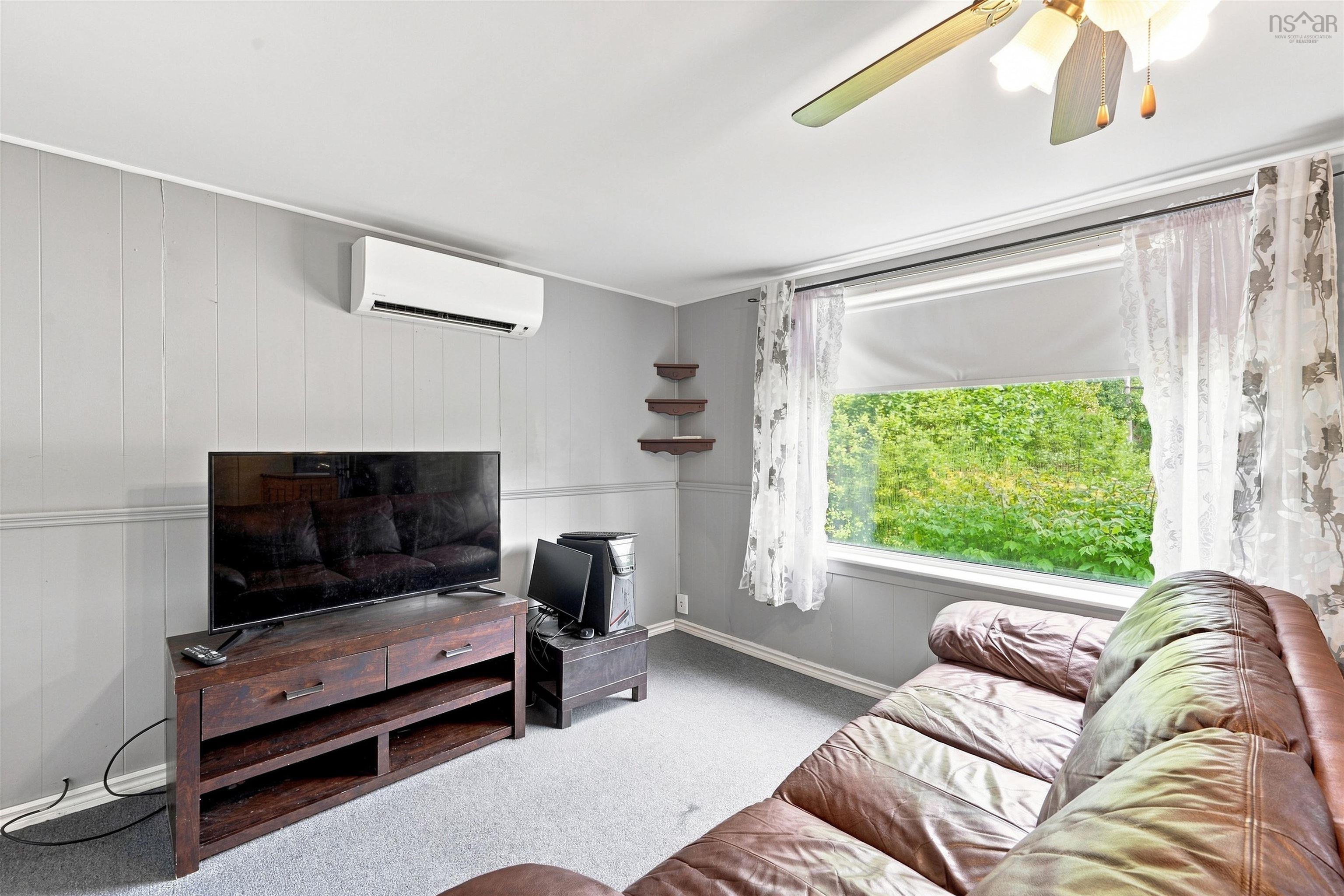 $225,000.00: 418 Old Port Mouton Road, White Point