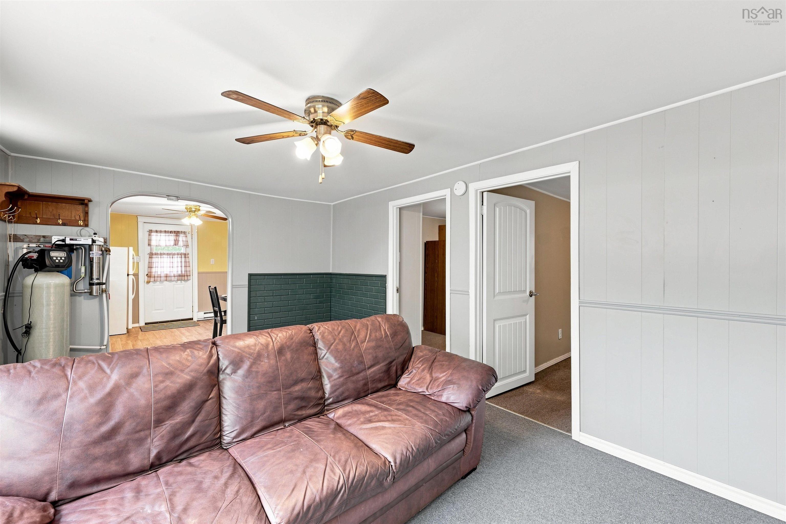$225,000.00: 418 Old Port Mouton Road, White Point